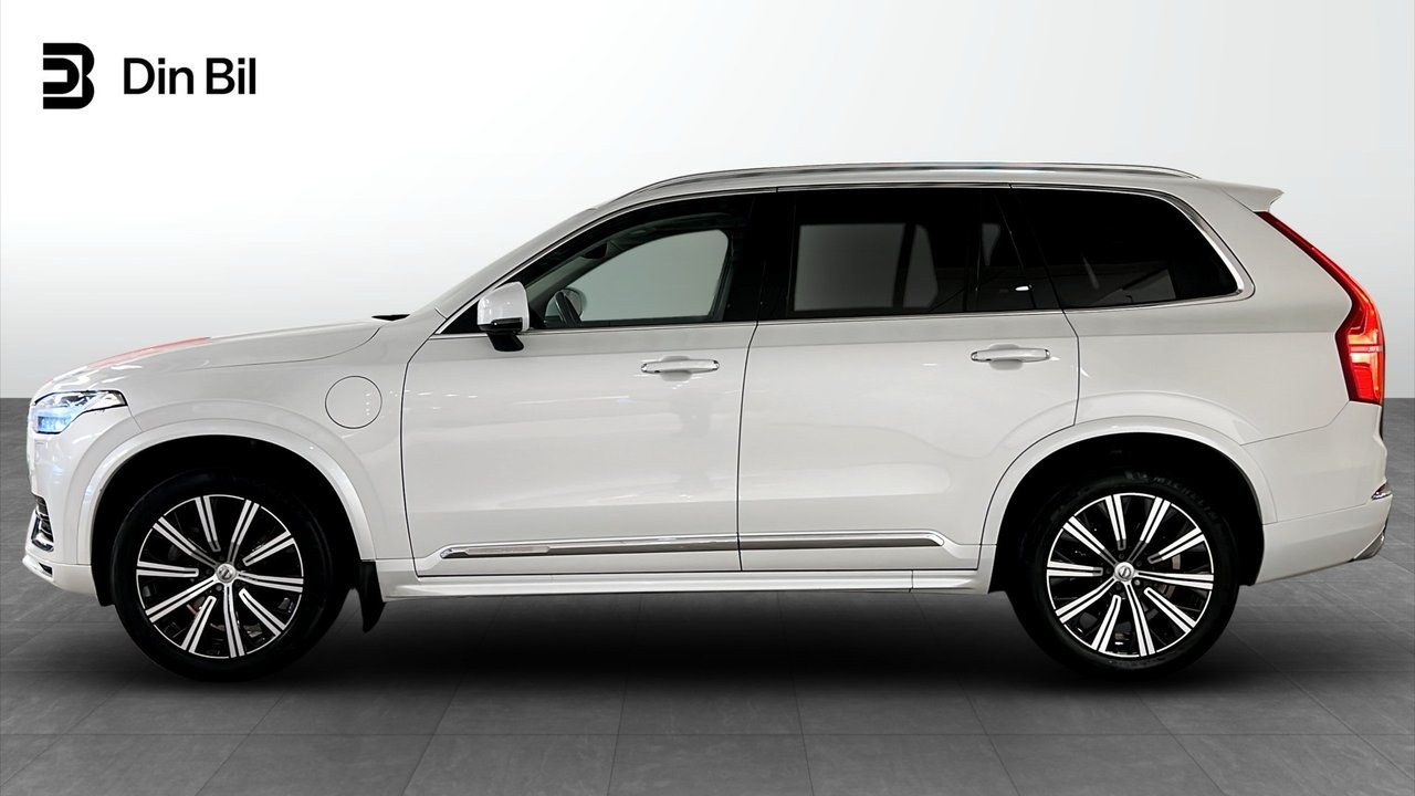Volvo XC90 2021, photo 2/10