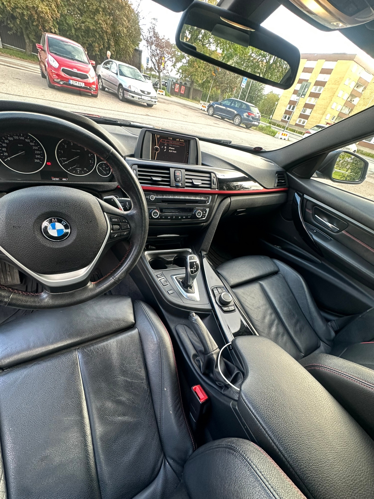 BMW 328 i xDrive Sedan Steptronic 2013, bild 6/9