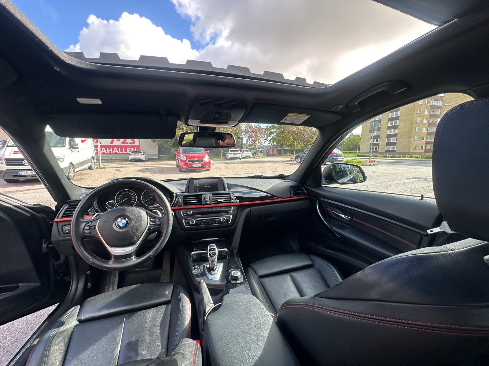 BMW 328 i xDrive Sedan Steptronic 2013, bild 2/9