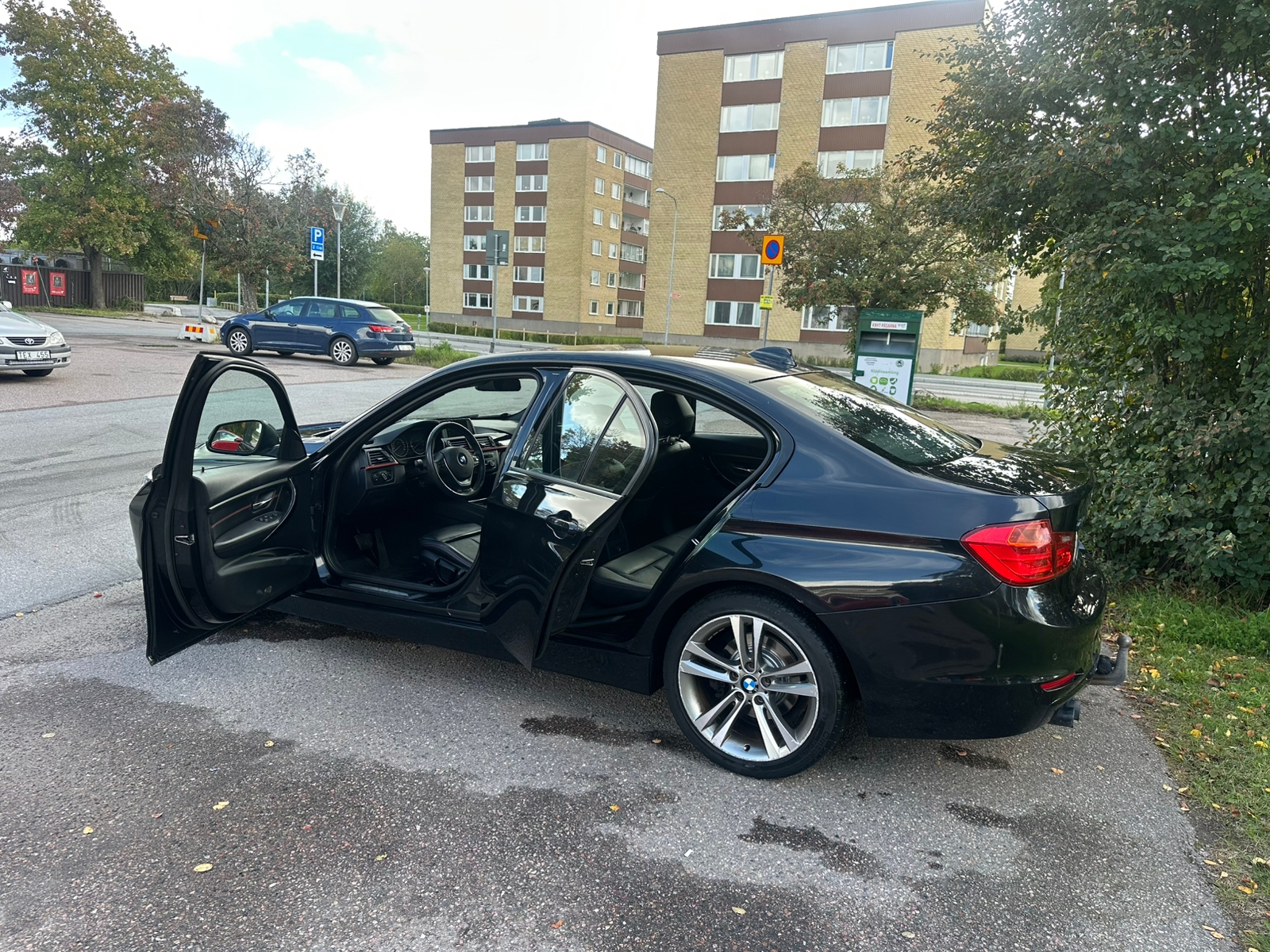 BMW 328 i xDrive Sedan Steptronic 2013, bild 3/9