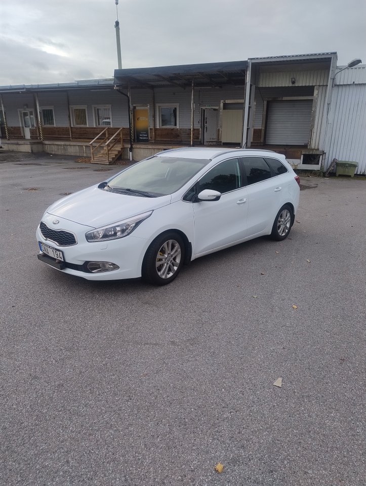 Kia Ceed 2013, bild 2/10