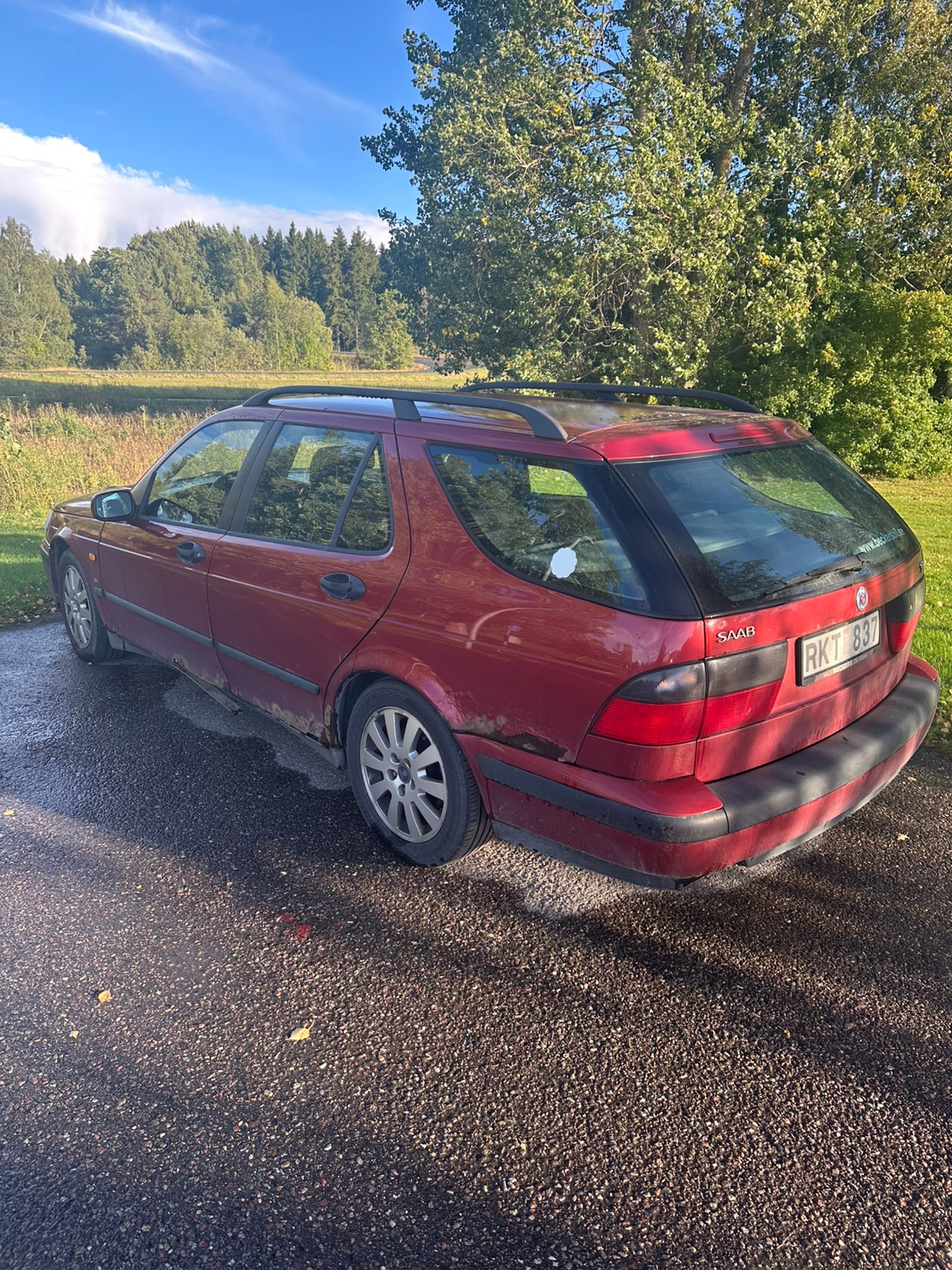 Saab 9-5 SportCombi 2.0 T Manuell 2000, bild 3/4