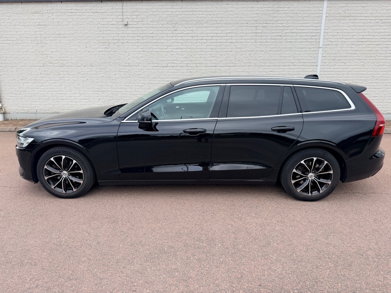 Volvo V60 2020, bild 3/10