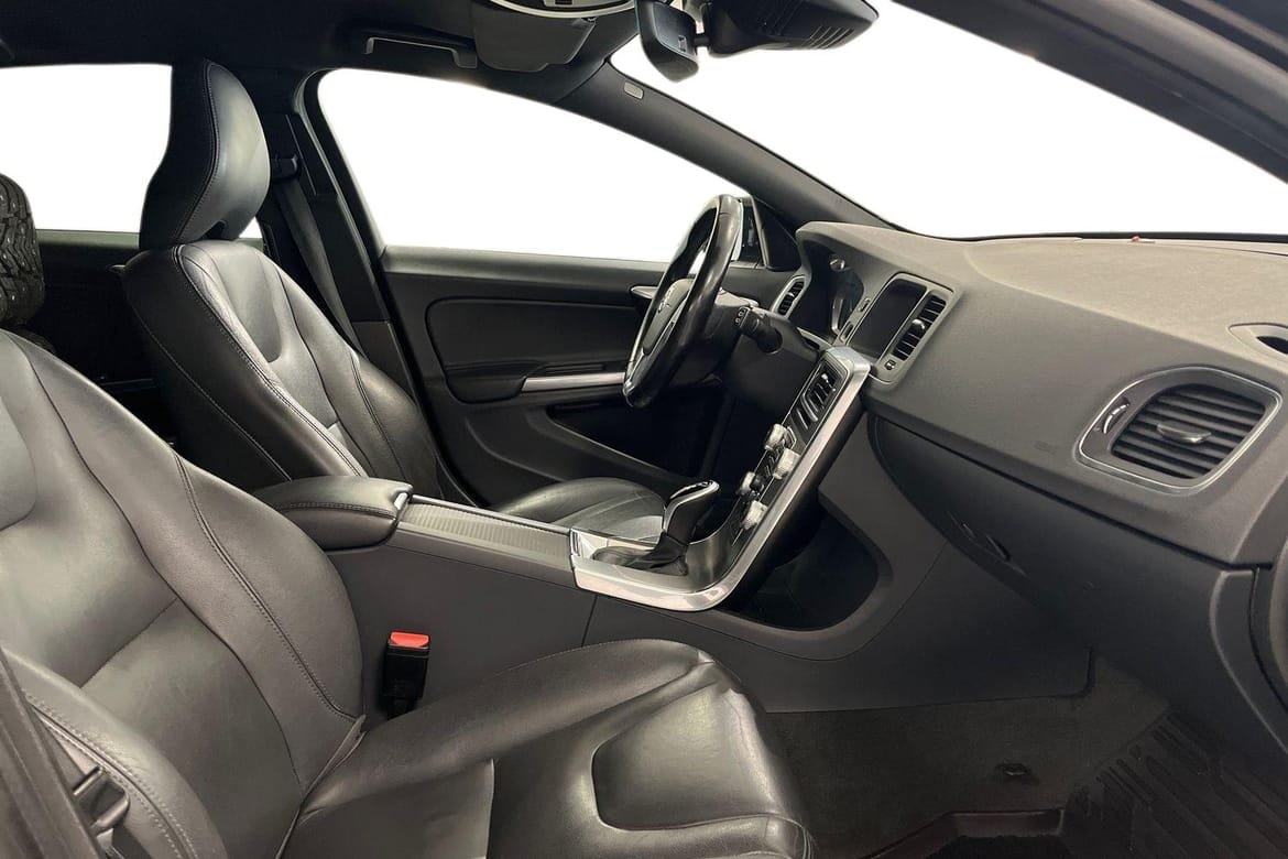 Volvo V60 Cross Country 2017, bild 7/10