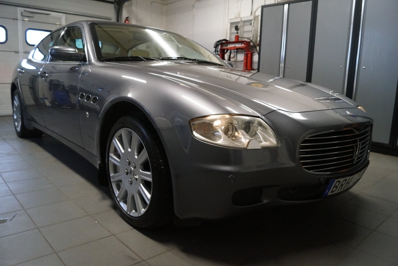 Maserati Quattroporte 4.2 V8 DuoSelect 2004, photo 2/10