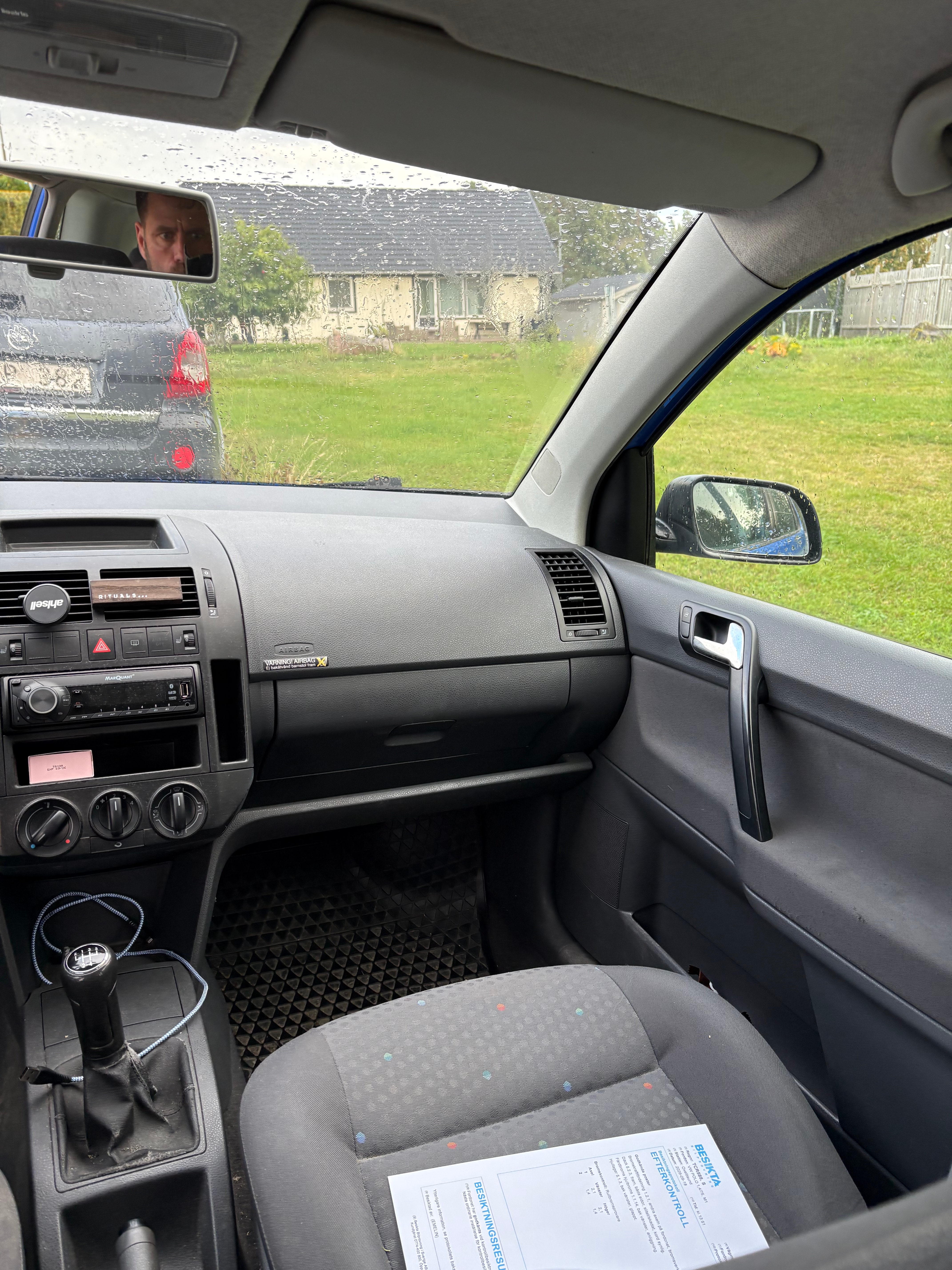 Volkswagen Polo 5-dörrar 1.4 Manuell 2002, photo 3/5