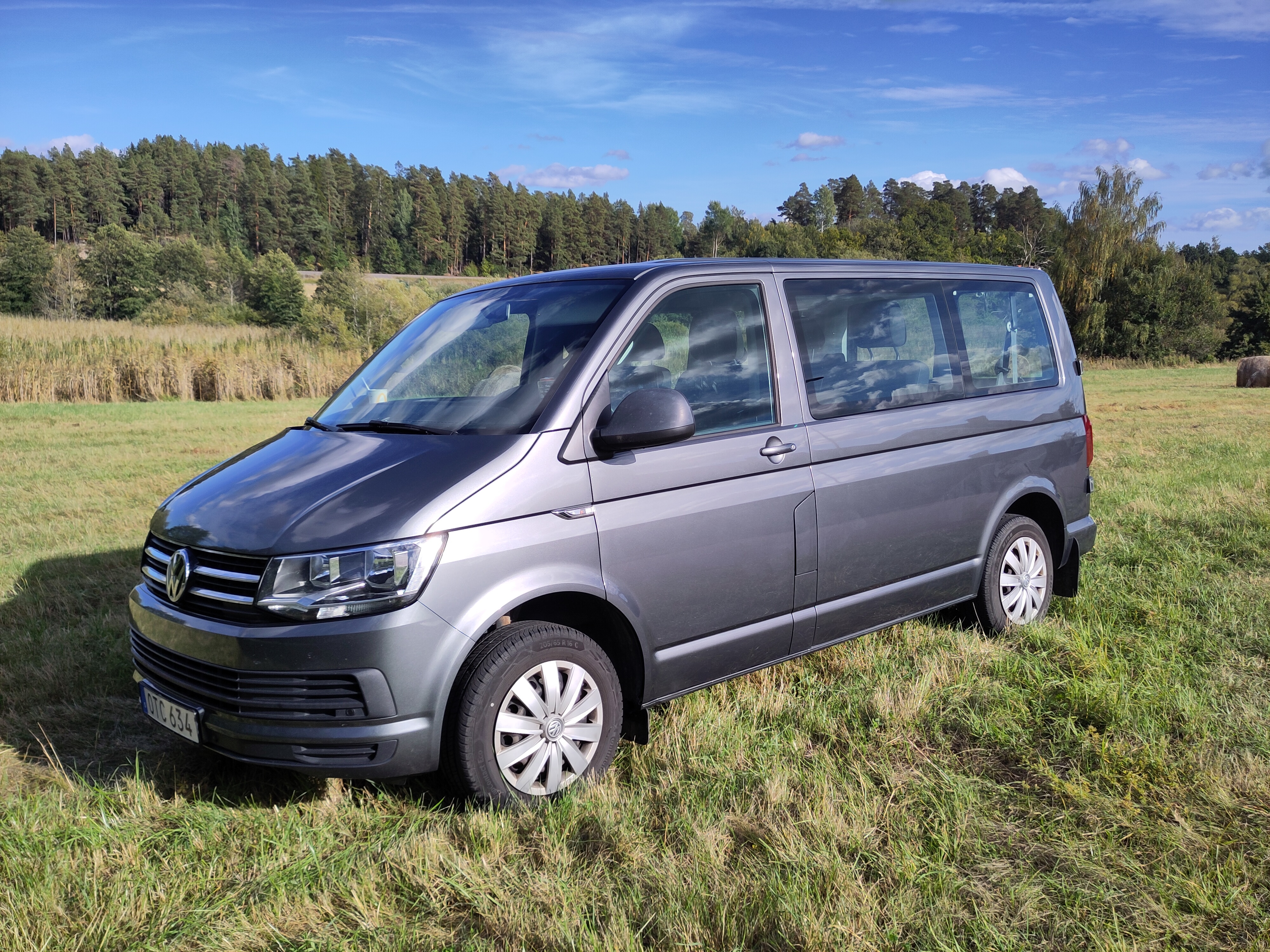 Volkswagen Caravelle 2017, bild 4/5