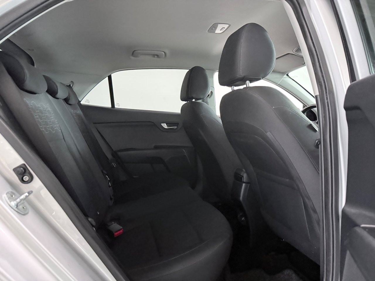 Kia Rio 1.0 T-GDI DCT Advance Euro 6 2022, bild 6/10