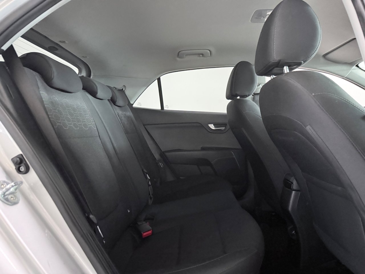 Kia Rio 1.0 T-GDI DCT Advance Euro 6 2022, bild 7/10