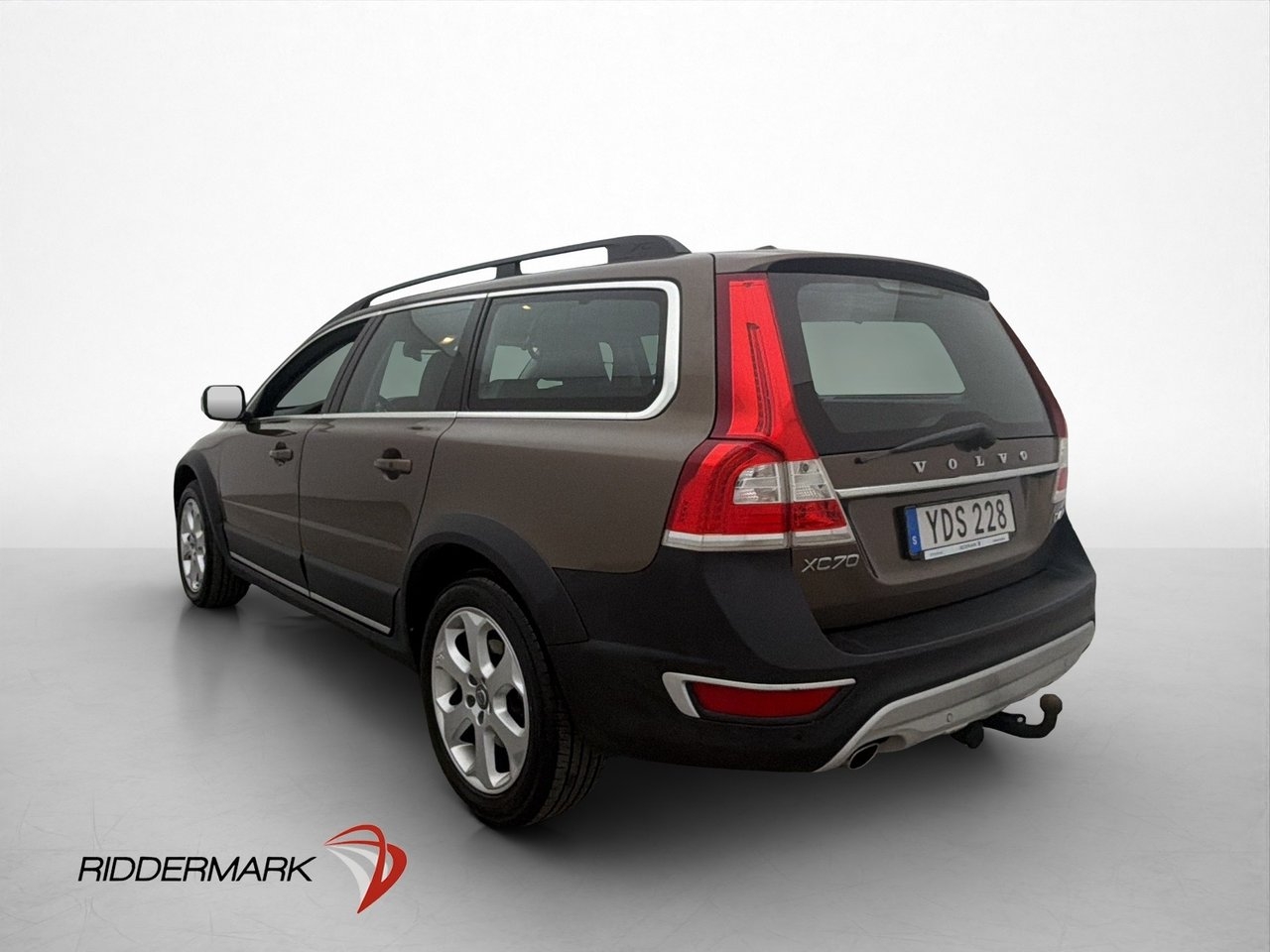 Volvo XC70 2016, photo 5/32