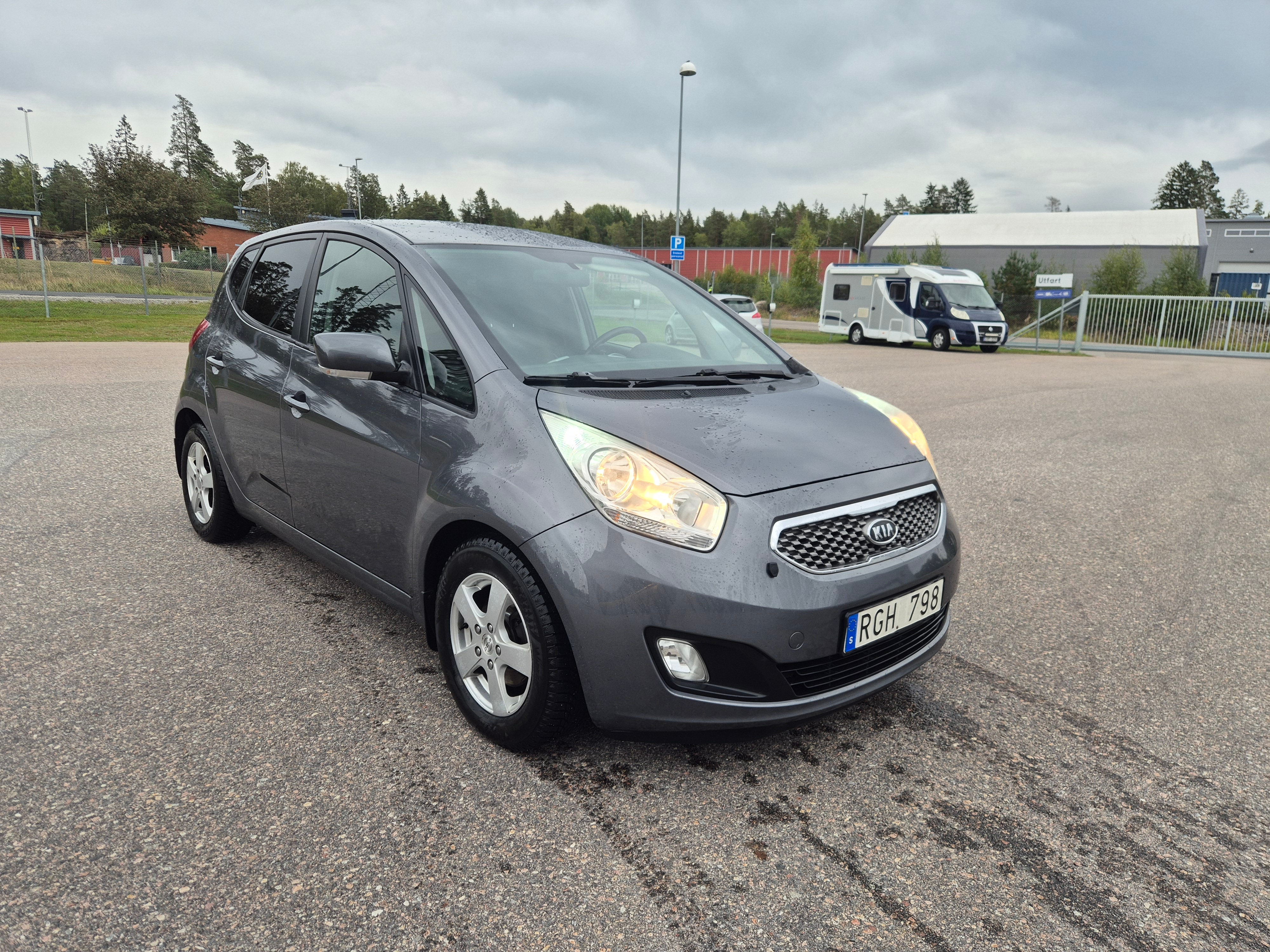Kia Venga 1.4 CRDi Manuell 2010, bild 4/8
