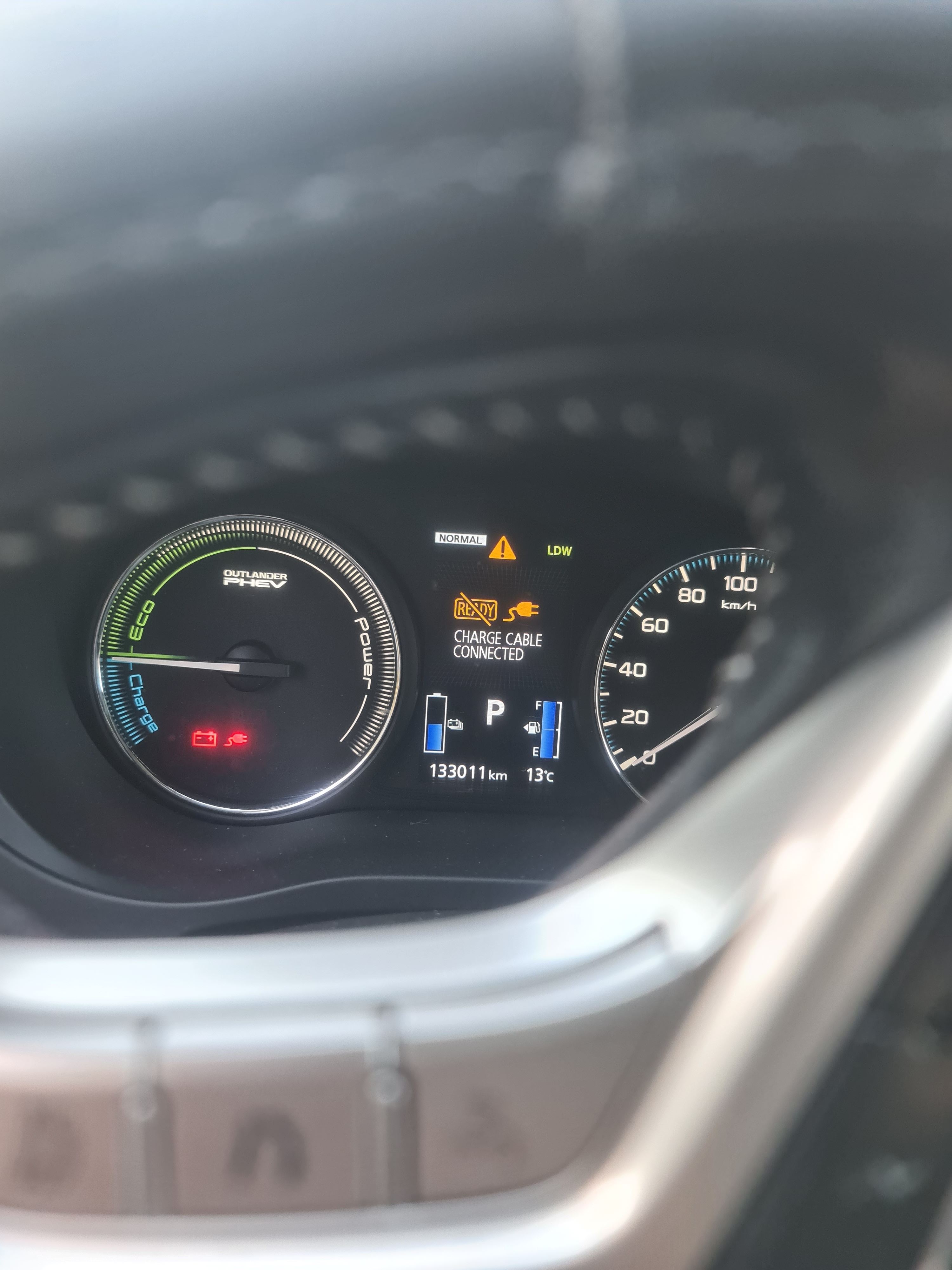 Mitsubishi Outlander PHEV CVT 2018, bild 3/10