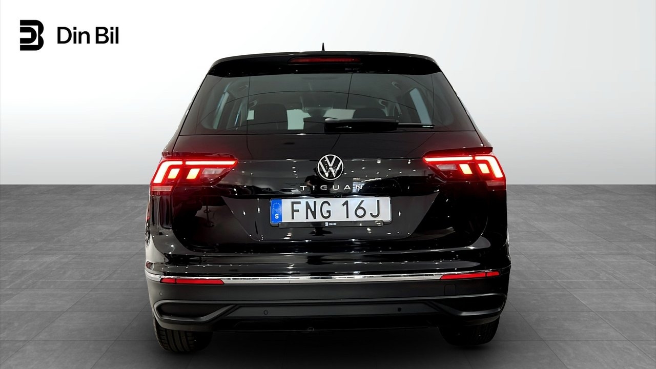 Volkswagen Tiguan 2021, bild 5/10