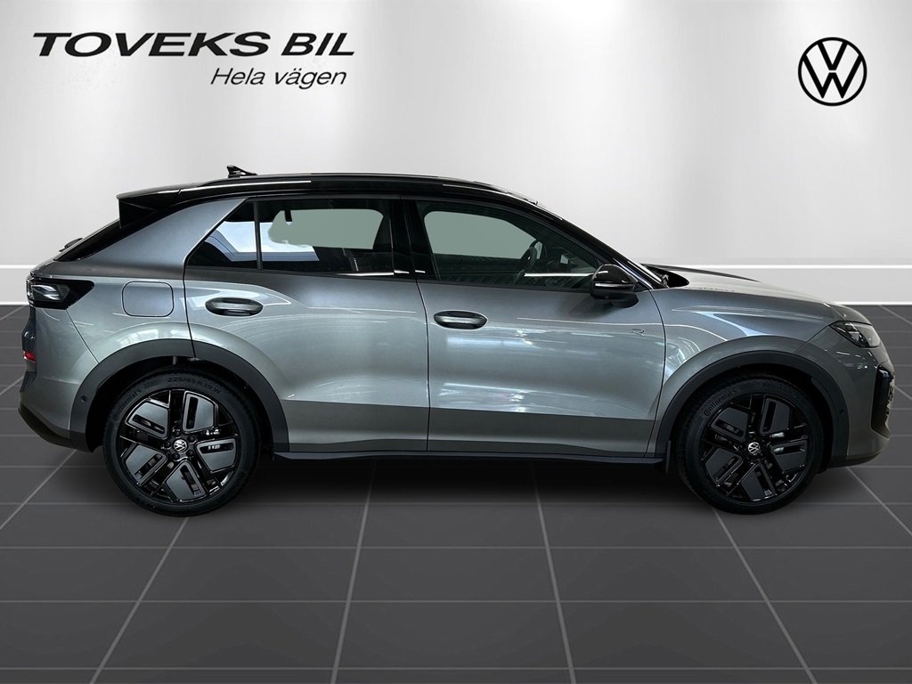 Volkswagen T-Roc 2026, photo 2/10