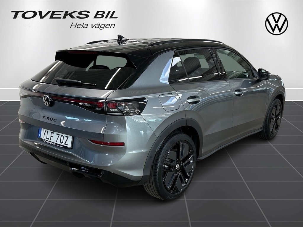 Volkswagen T-Roc 2026, photo 3/10