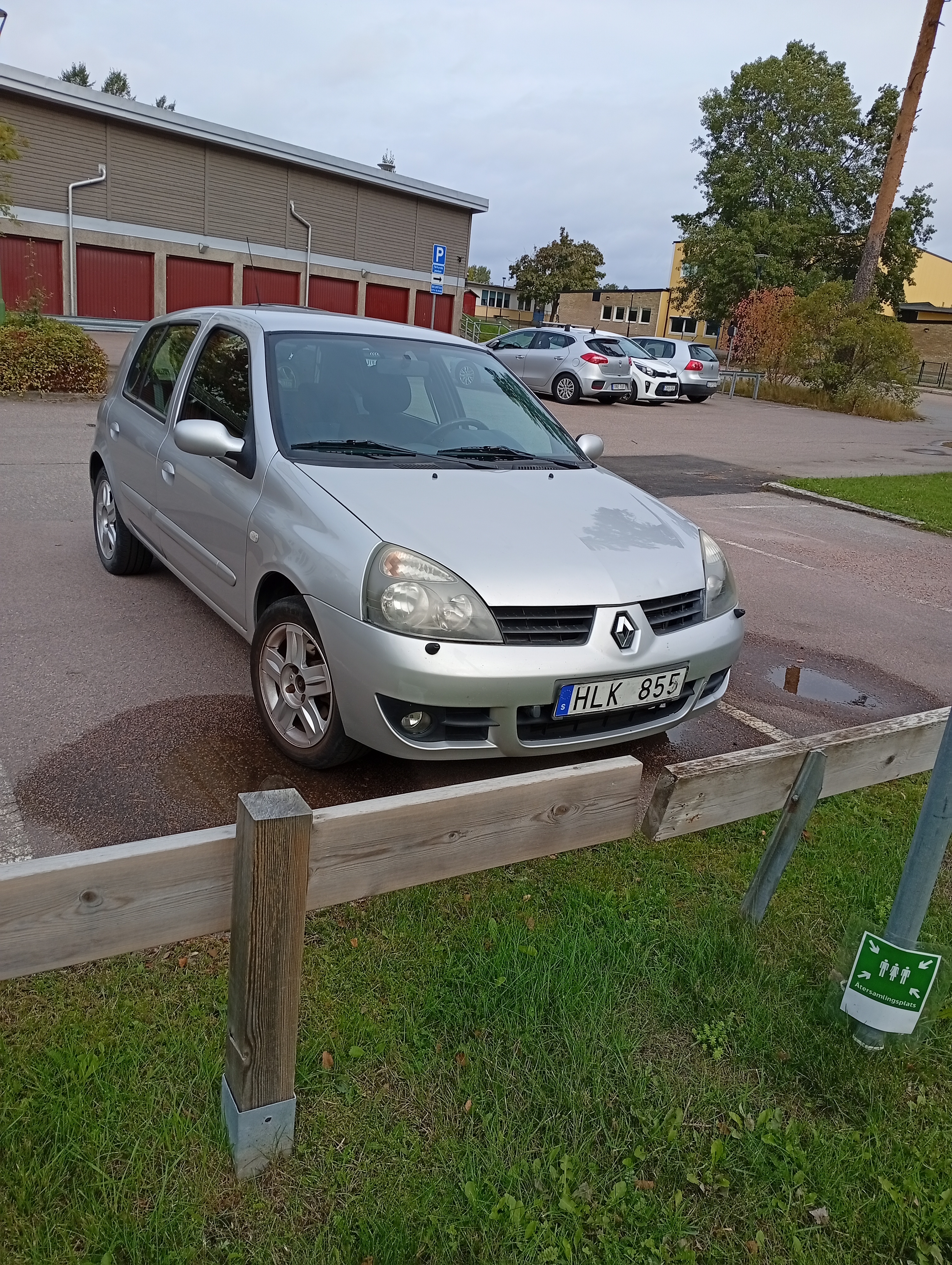 Renault Clio 2008, photo 2/4