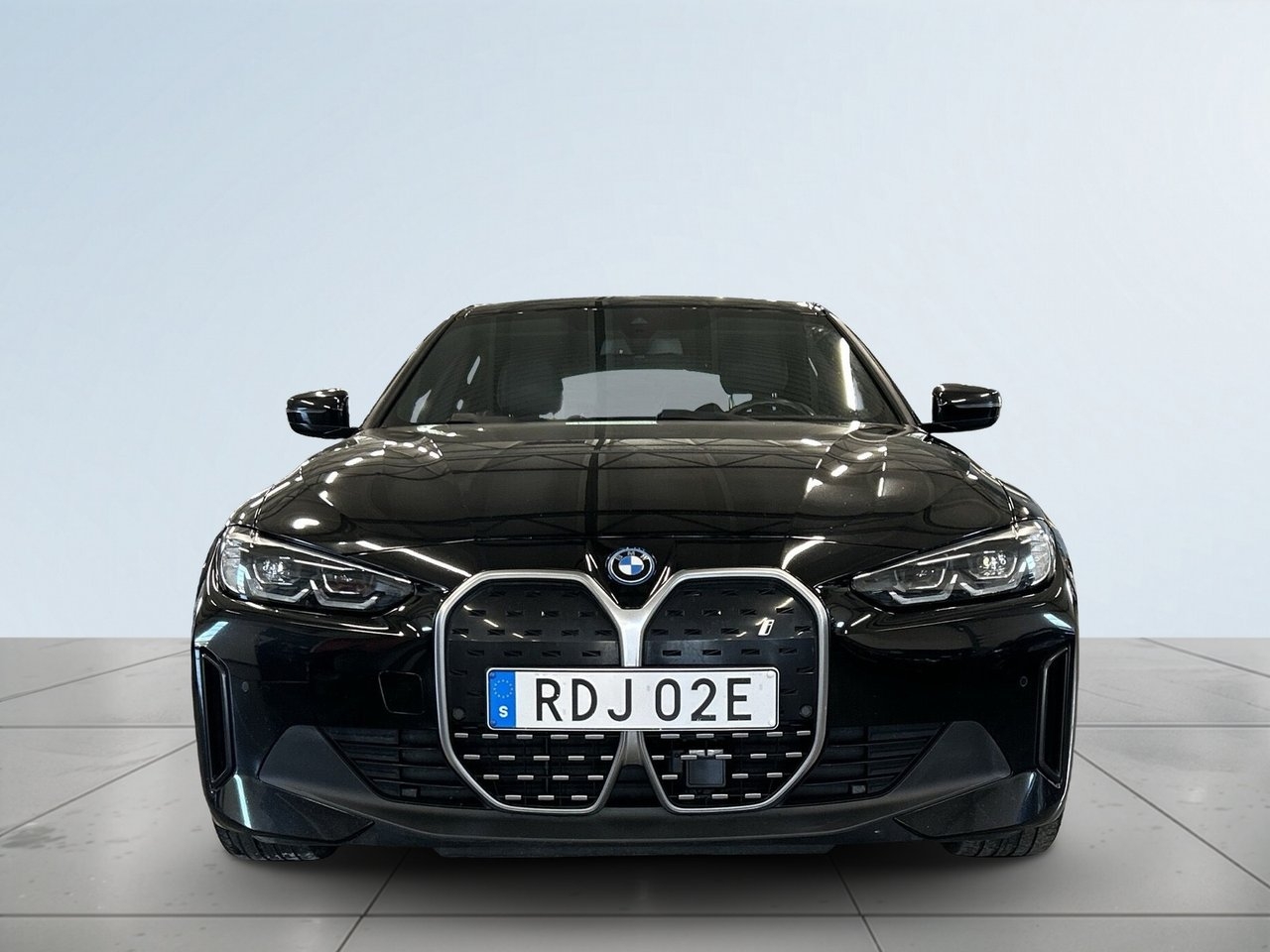 BMW i4 eDrive40 Gran Coupé 83.9 kWh 2024, kuva 2/10
