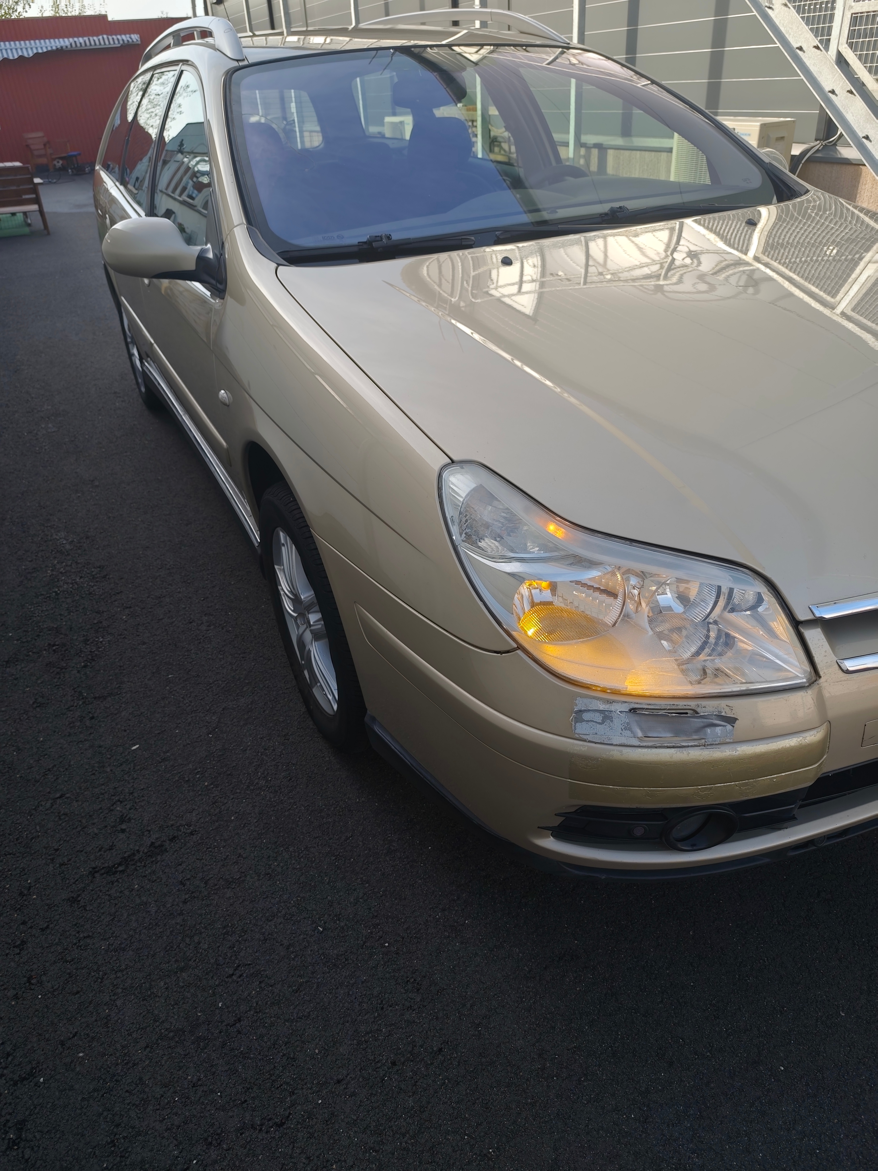 Citroen C5 Wagon 1.6 HDiF Manuell 2007, kuva 4/8