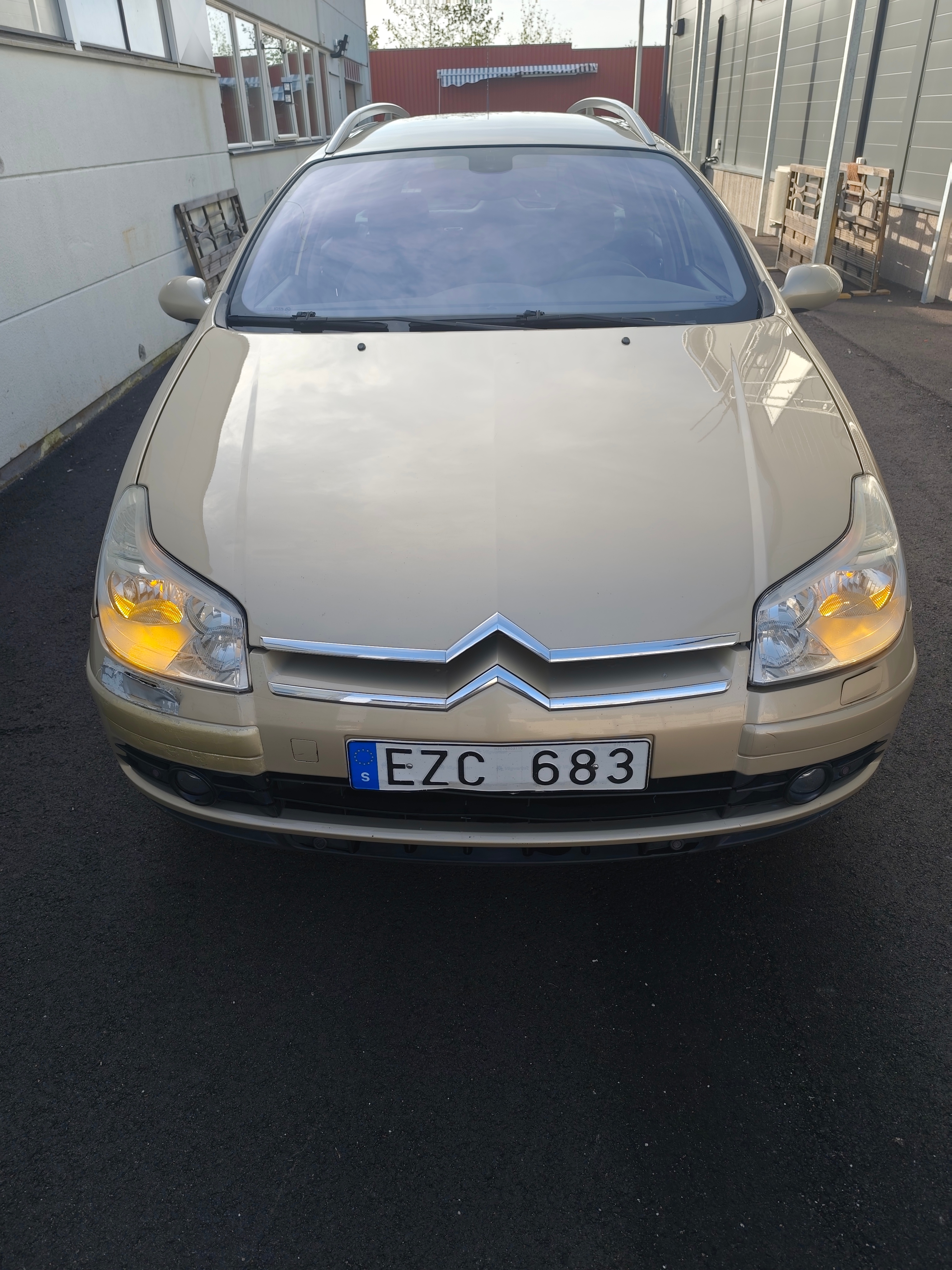 Citroen C5 Wagon 1.6 HDiF Manuell 2007, kuva 7/8