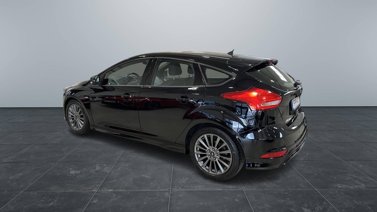 Ford Focus 1.0 EcoBoost ST-Line 125hk 2017, bild 4/10