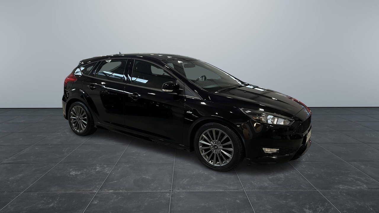 Ford Focus 1.0 EcoBoost ST-Line 125hk 2017, bild 2/10