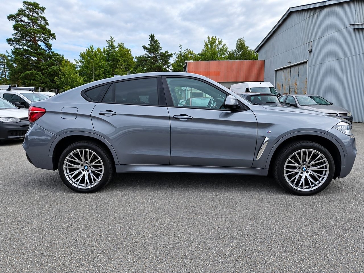 BMW X6 2016, photo 5/10