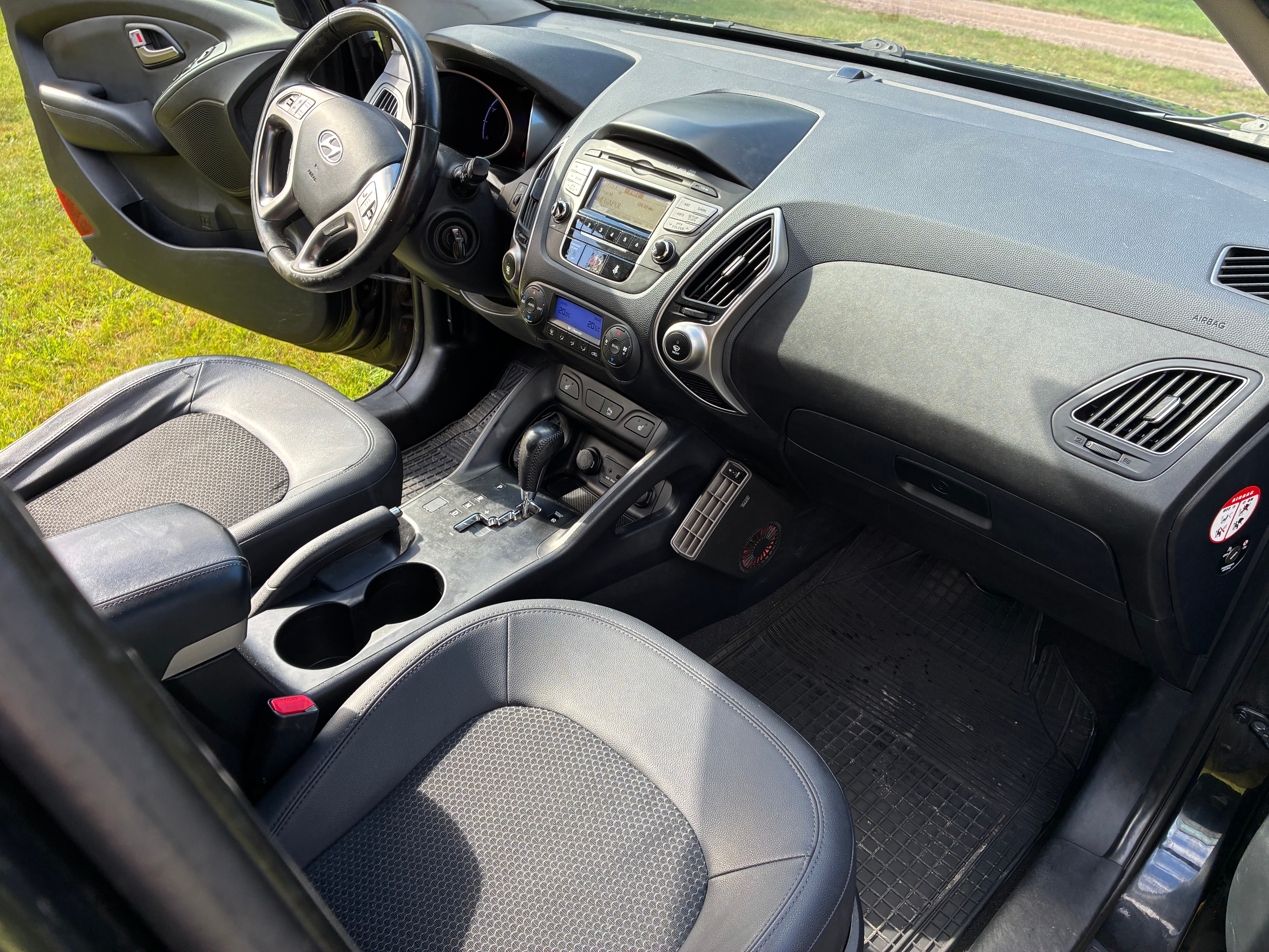 Hyundai ix35 2.0 4WD Automatisk 2011, bild 6/9