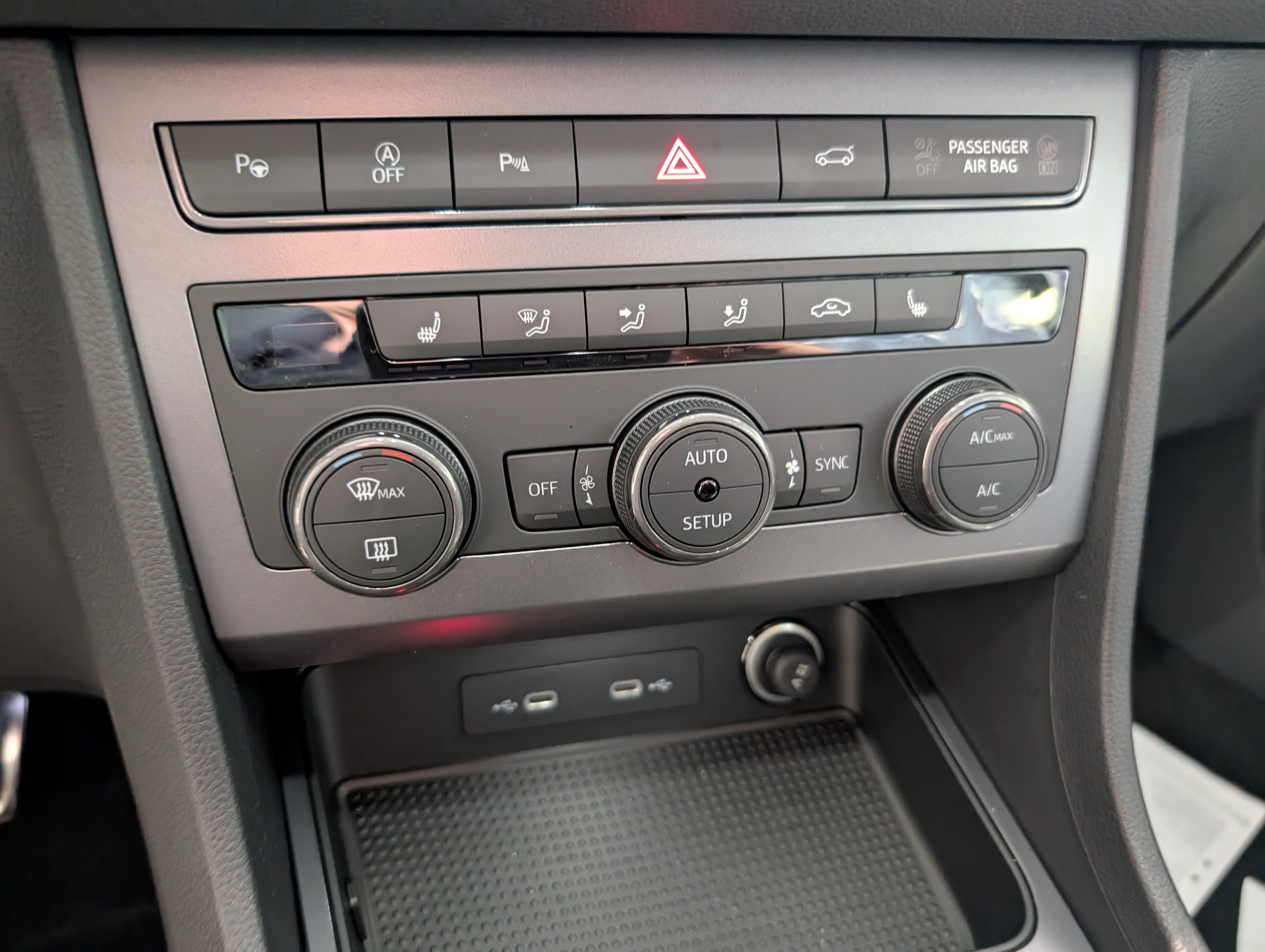 Cupra Ateca 1.5 TSI DSG Sekventiell 2025, bild 6/9