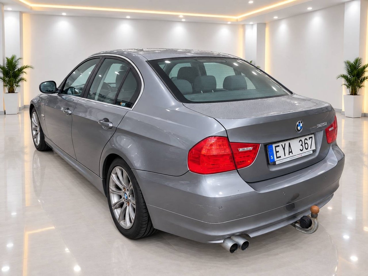 BMW 325 i xDrive Sedan Comfort Euro 5 2010, bild 4/7