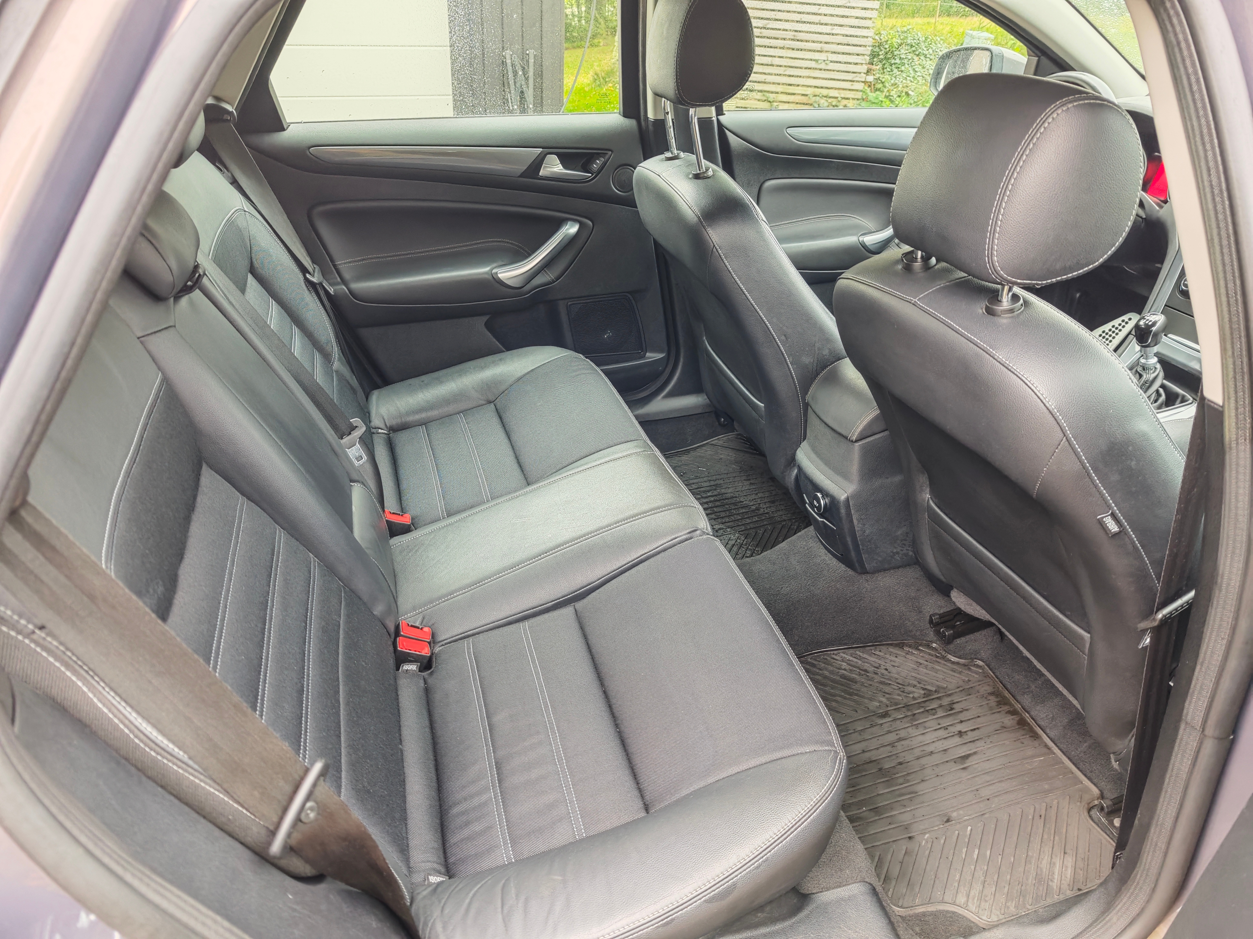 Ford Mondeo Kombi 1.6 TDCi Manuell 2014, bild 5/5