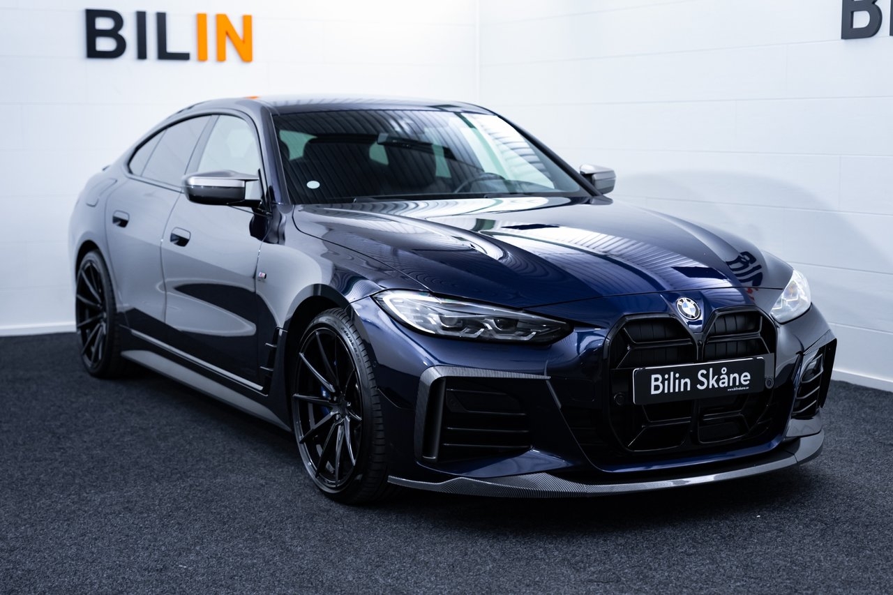 BMW M440i