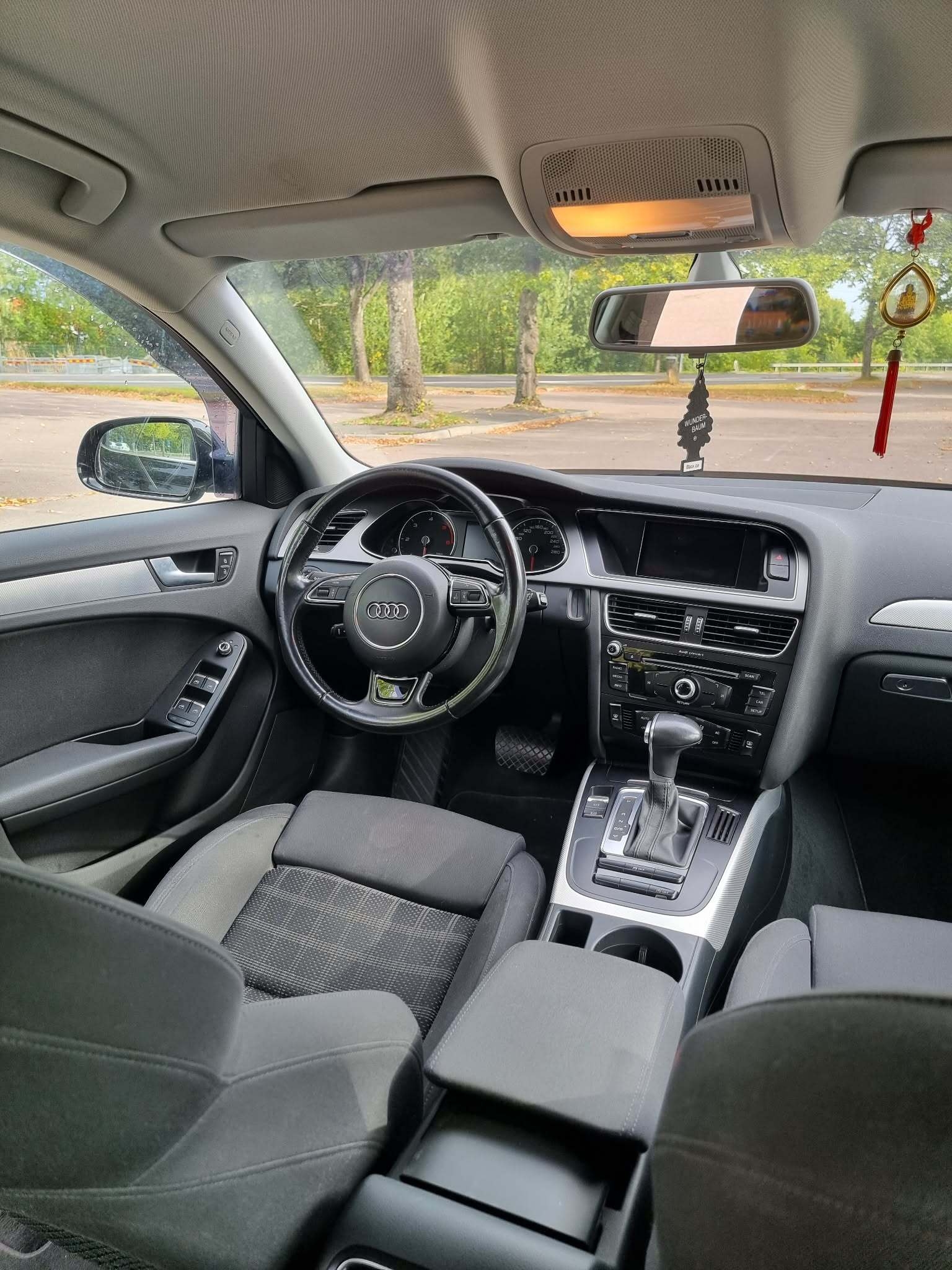 Audi A4 2013, bild 4/10