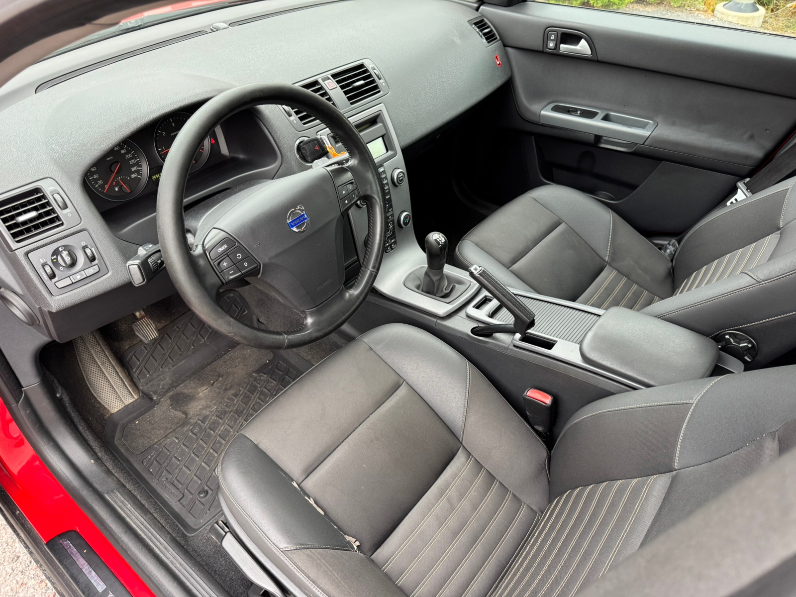 Volvo S40 1.6 D Manuell 2008, bild 7/9