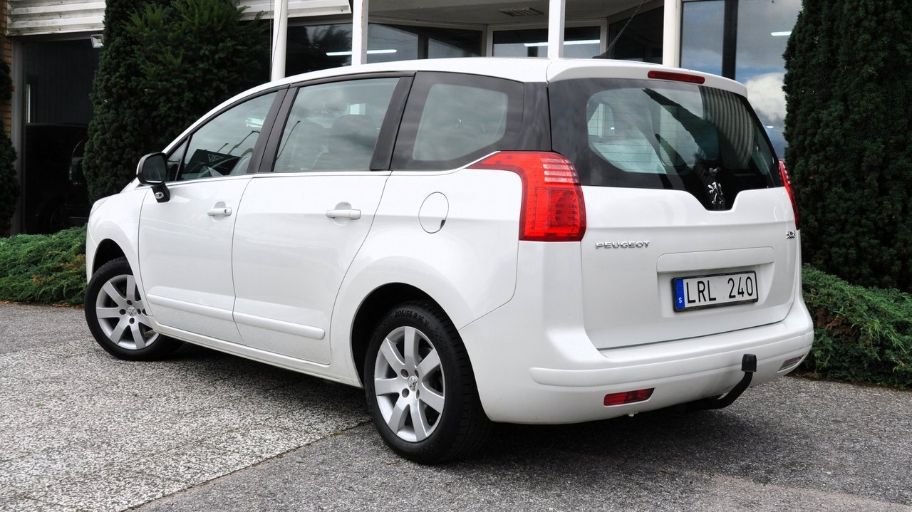 Peugeot 5008 1.6 HDi FAP 7-sits Drag 2011, bild 4/14