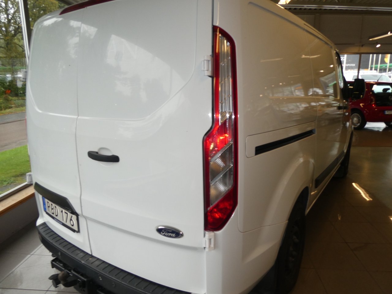 Ford Transit Custom 2019, bild 2/5