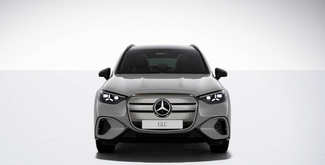 Mercedes-Benz GLC 2027, photo 2/9