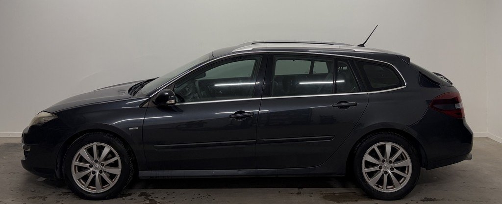 Renault Laguna Grandtour 2.0 dCi Euro 5 2011, bild 2/9