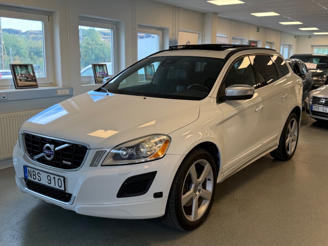 Volvo XC60 D4 AWD Geartronic R-Design 2013, bild 5/10