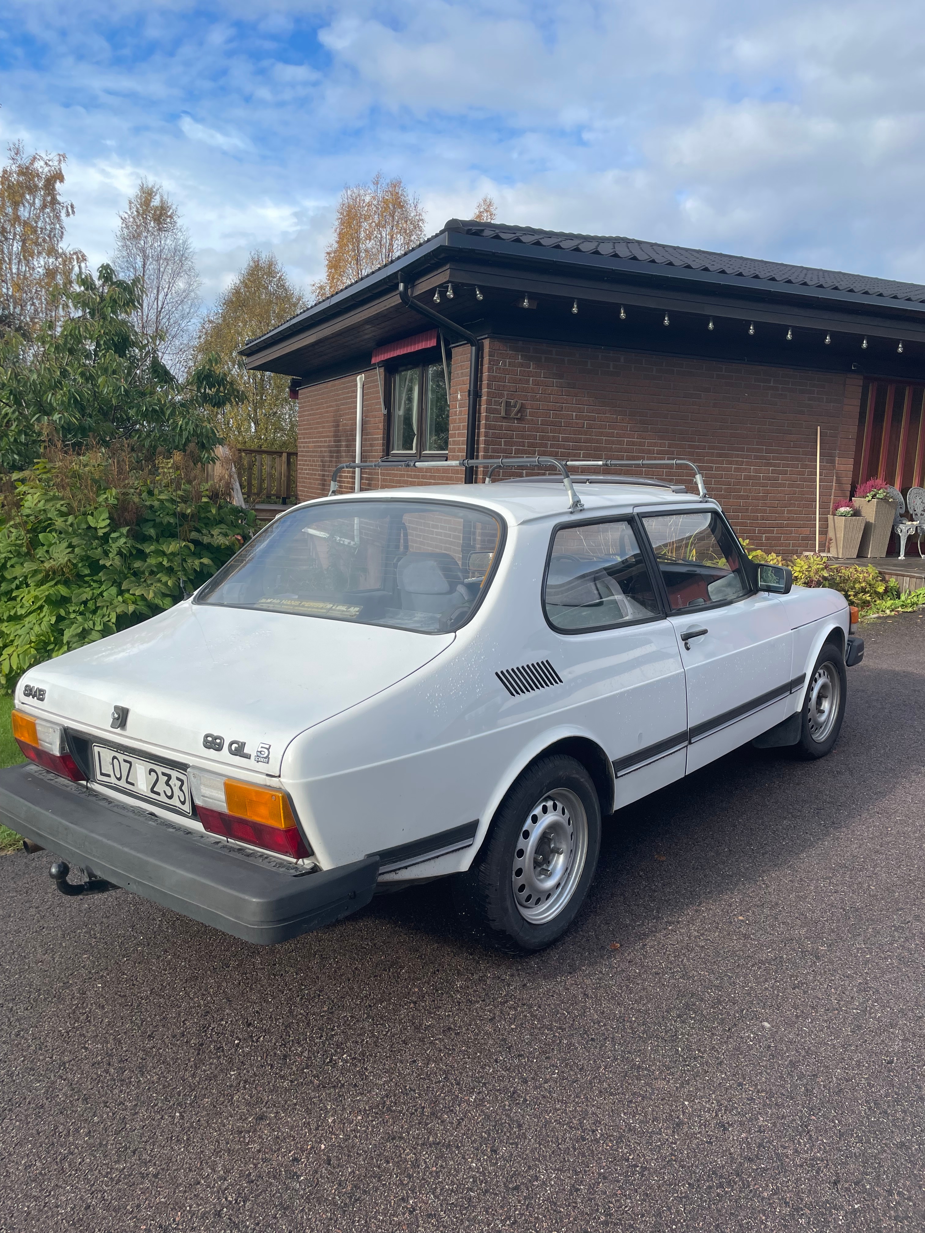 Saab 99 2-dörrars Sedan 2.0 Manuell 1983, bild 5/5