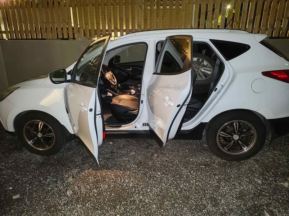 Hyundai ix35 2.0 4WD Automatisk 2011, bild 7/14