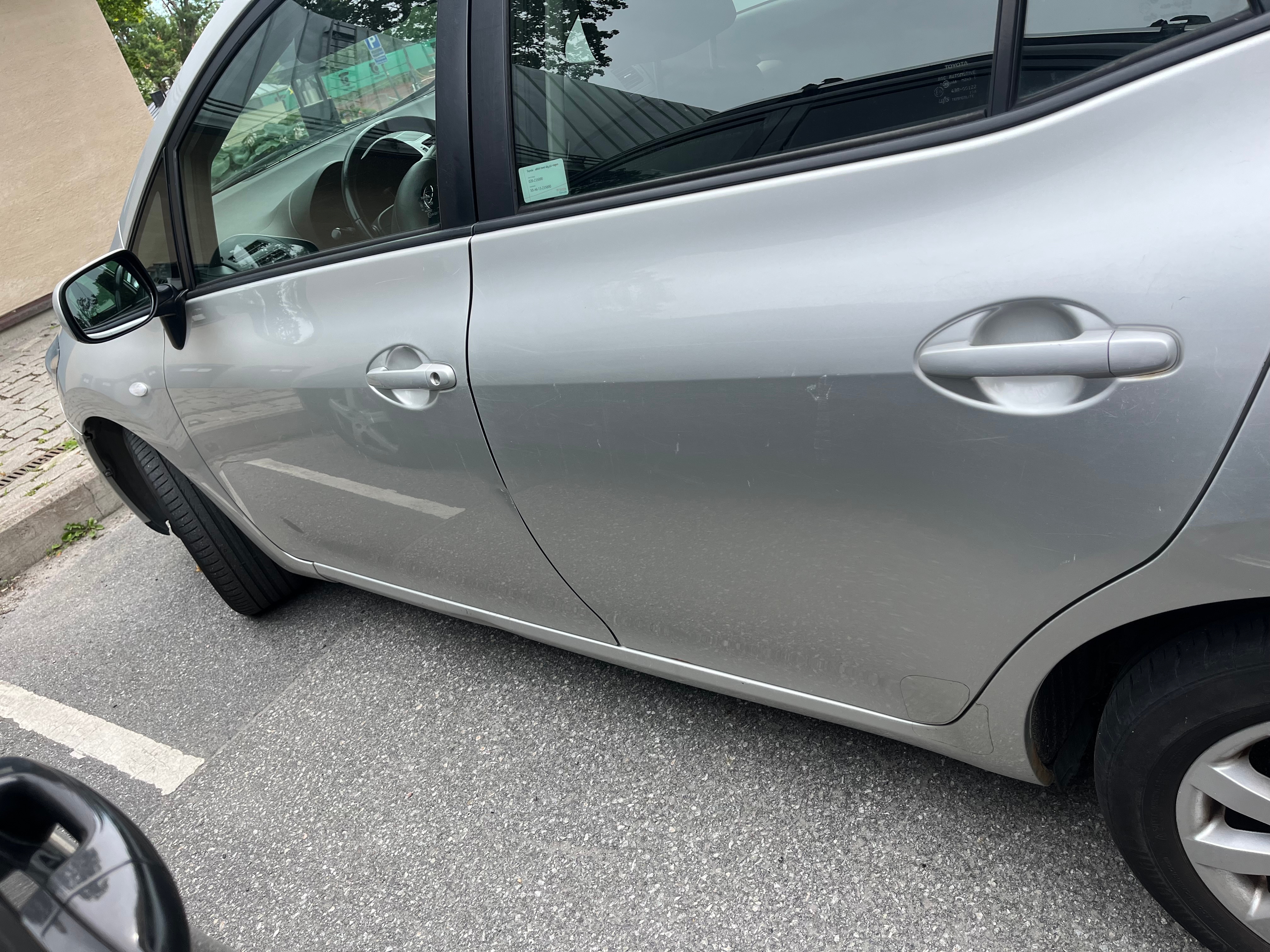 Toyota Auris 1.6 2007, bild 3/10