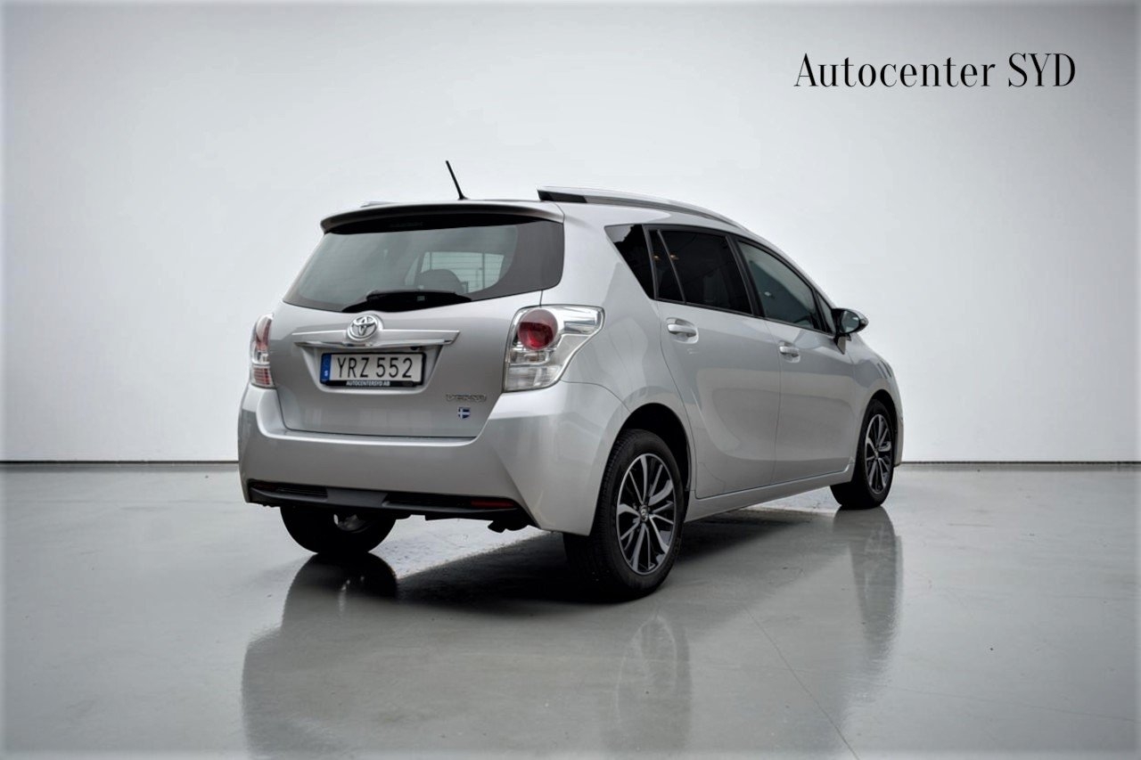 Toyota Verso 2017, bild 3/10