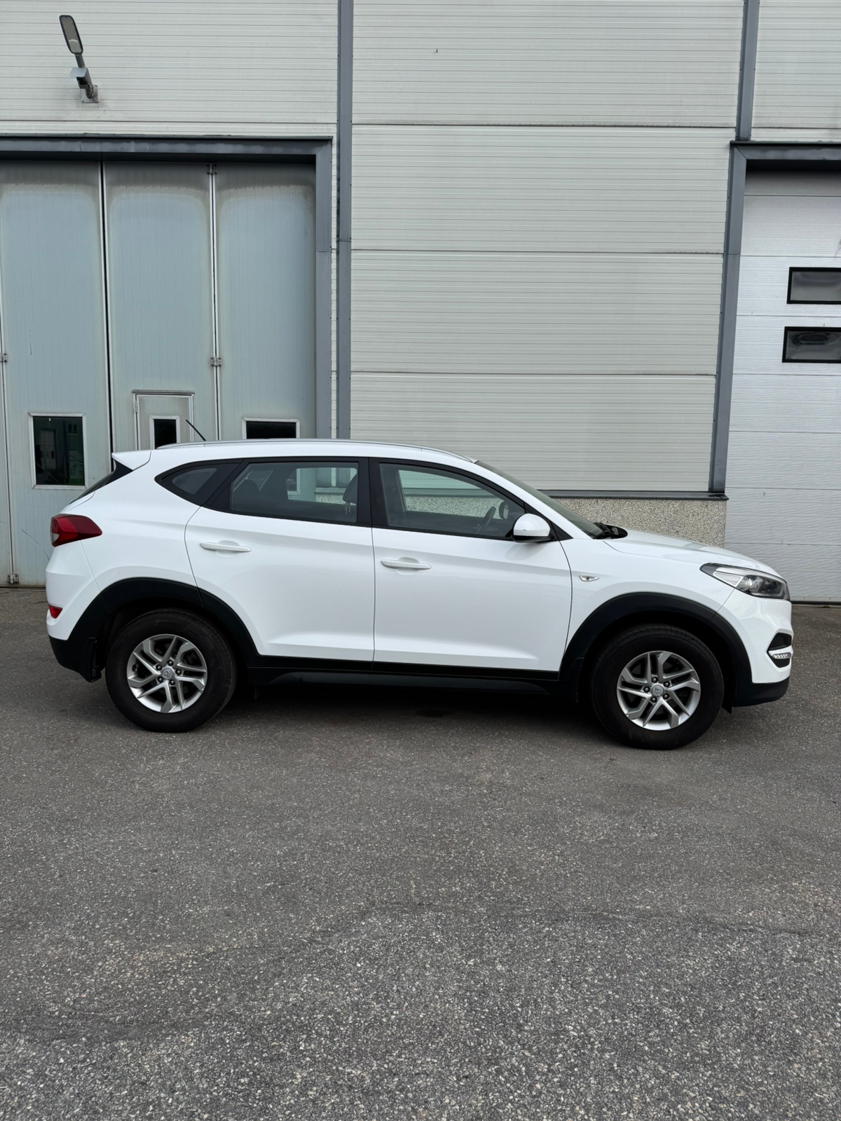 Hyundai Tucson 1.6 GDI blue Manuell 2017, bild 4/10