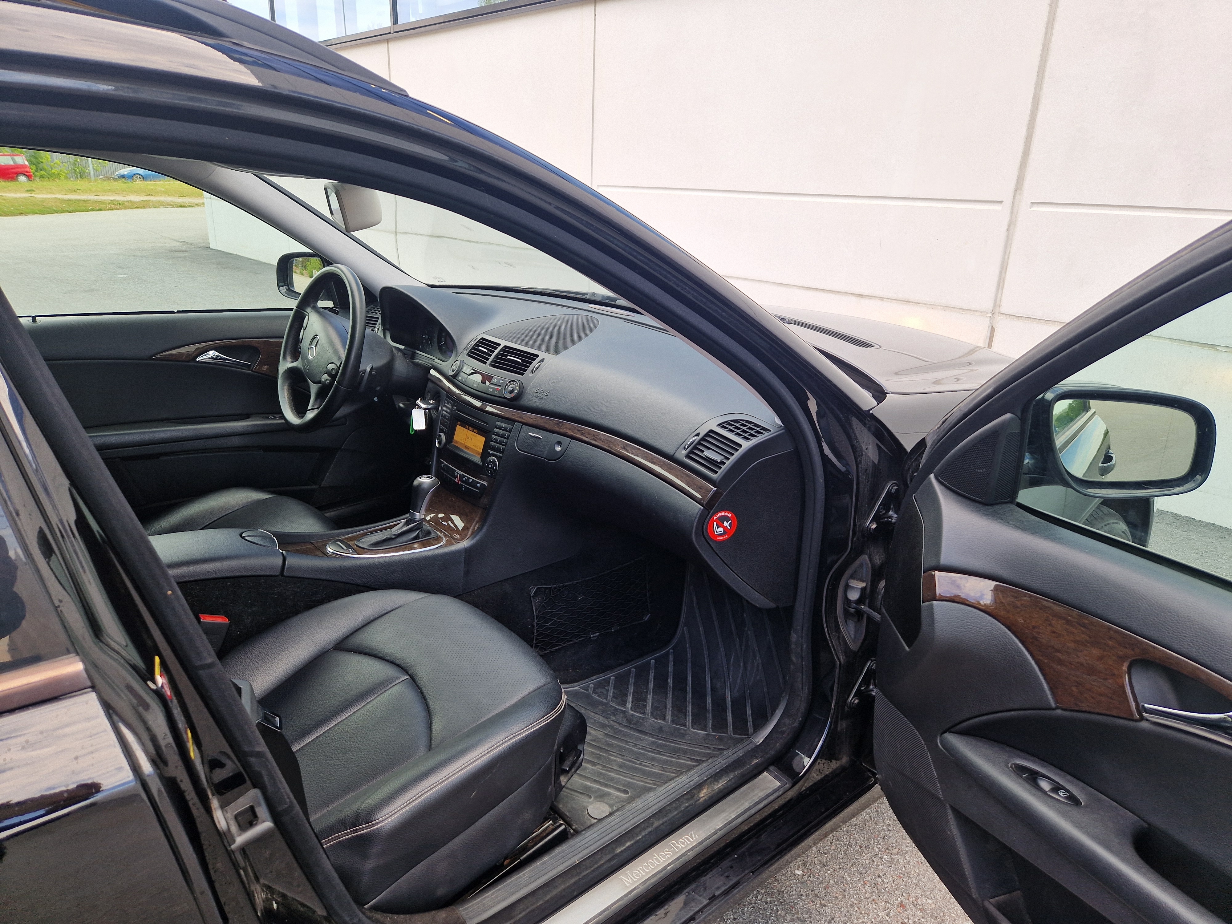Mercedes-Benz E 2009, bild 6/10