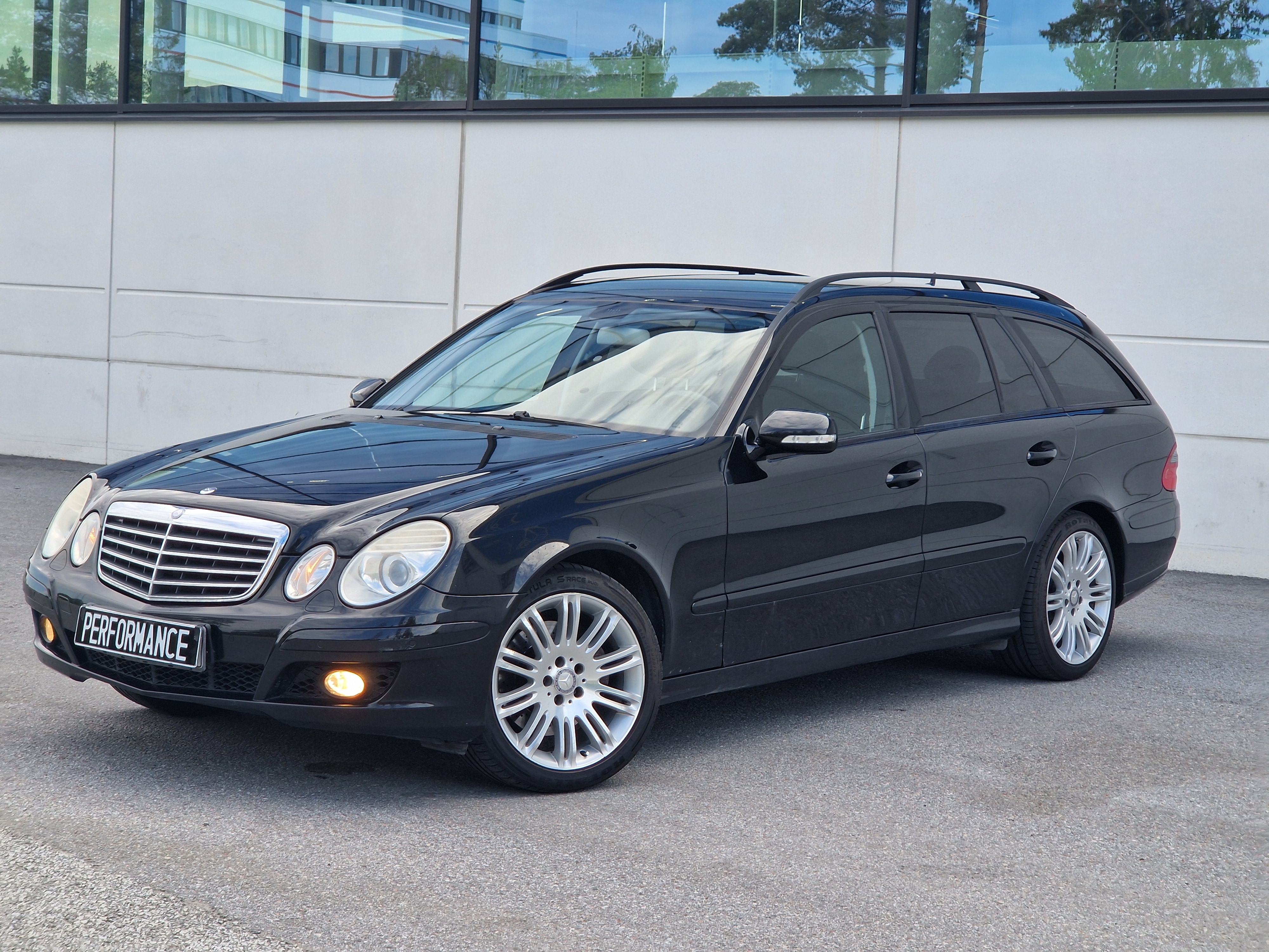 Mercedes-Benz E 2009, bild 2/10