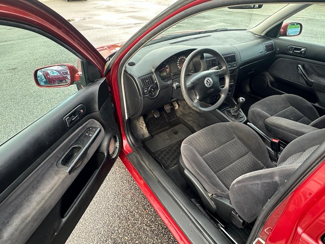 Volkswagen Golf 3-dörrar 1.6 Trendline 1999, bild 8/8