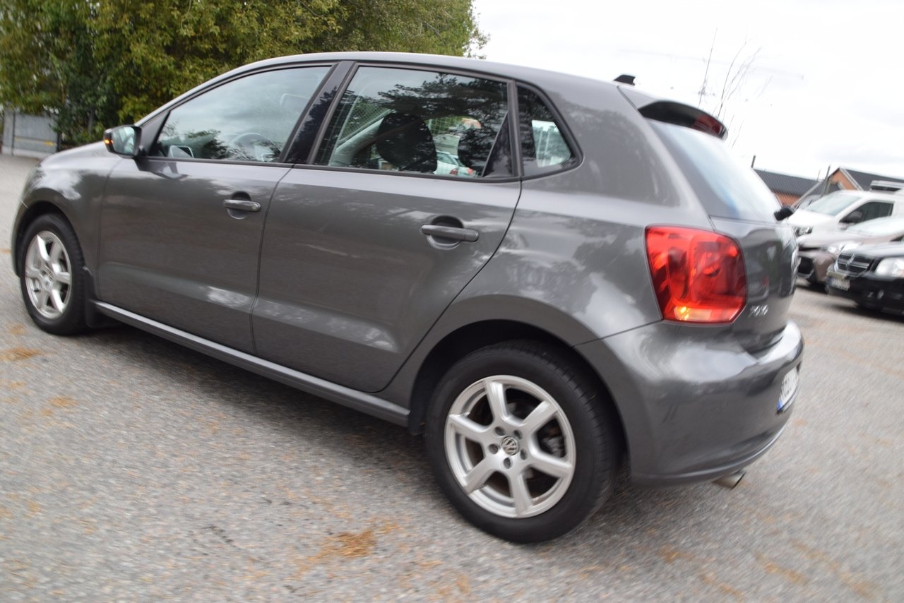 Volkswagen Polo 2013, bild 6/10