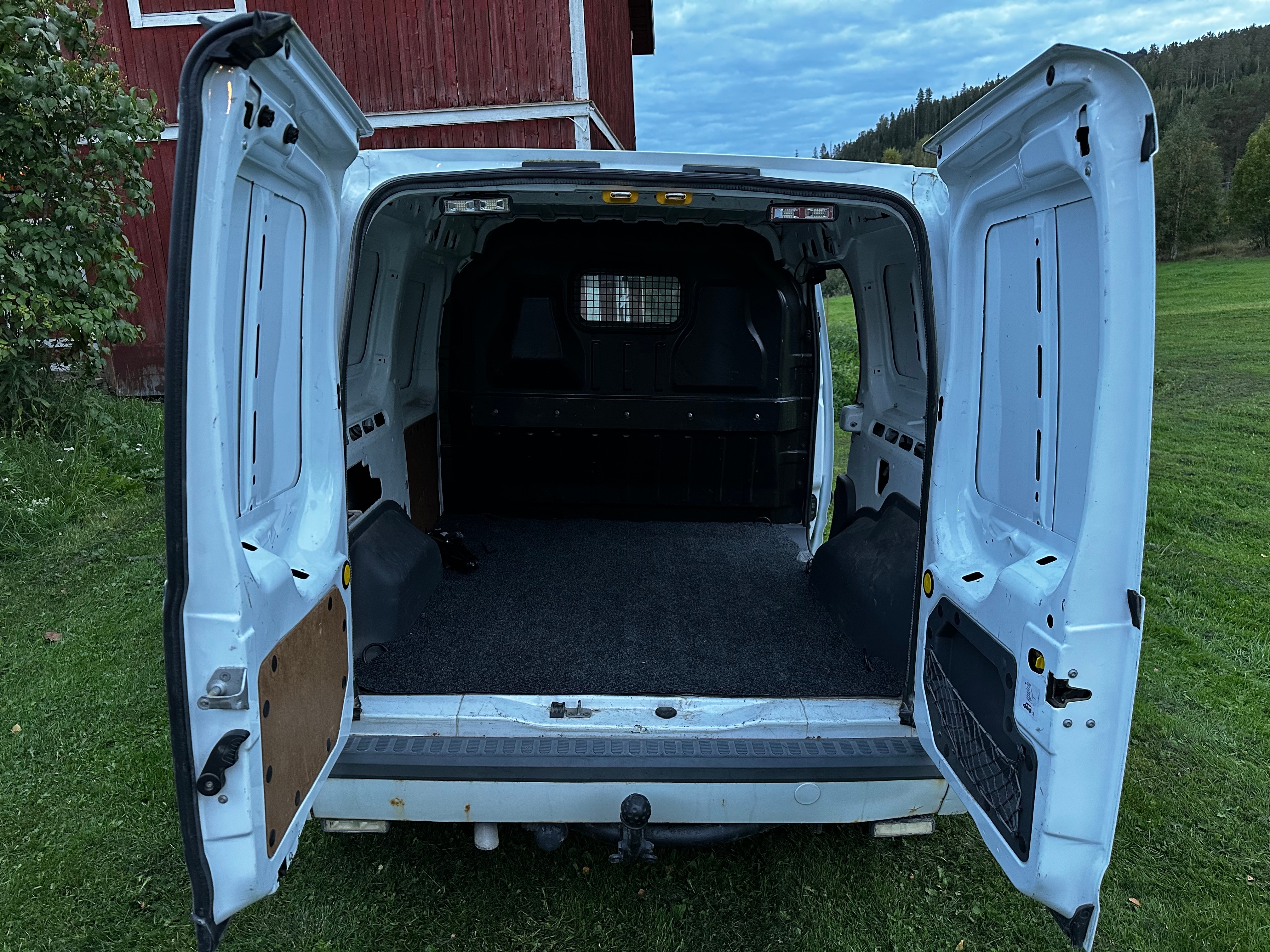Ford Transit Connect 2009, bild 3/6