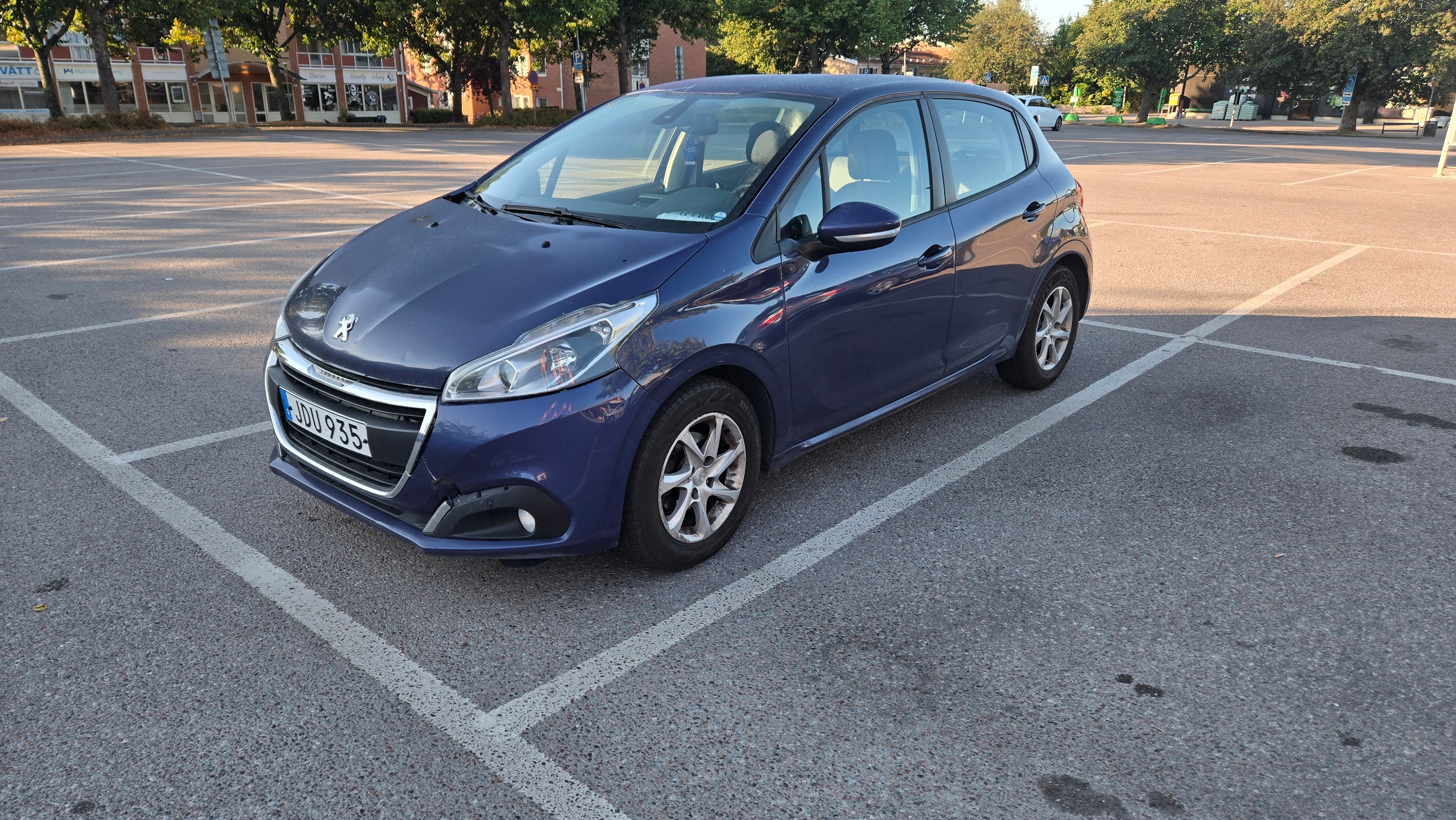 Peugeot 208