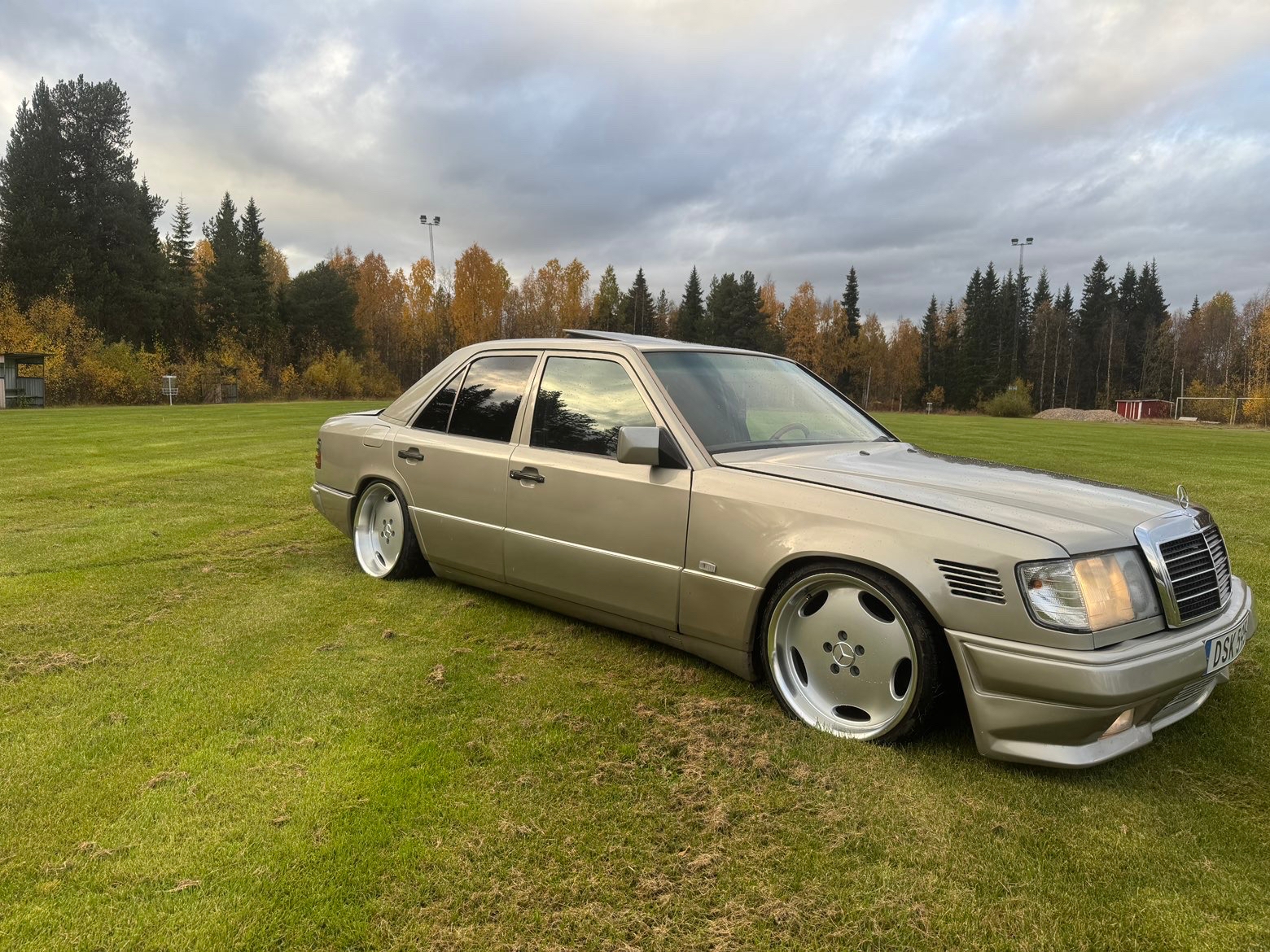 Mercedes-Benz 300 D 1991, bild 3/9